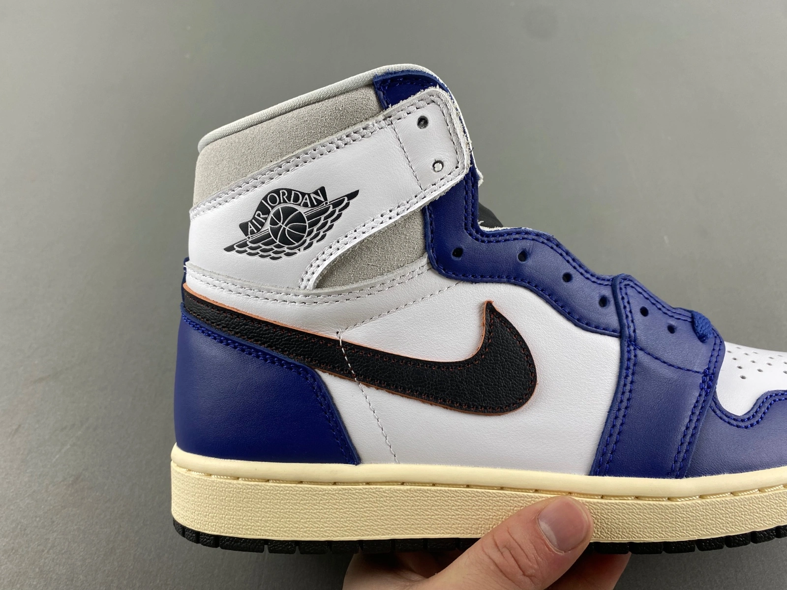 Air Jordan 1 Retro High OG Rare Air Z5485- Trendsetting 1347
