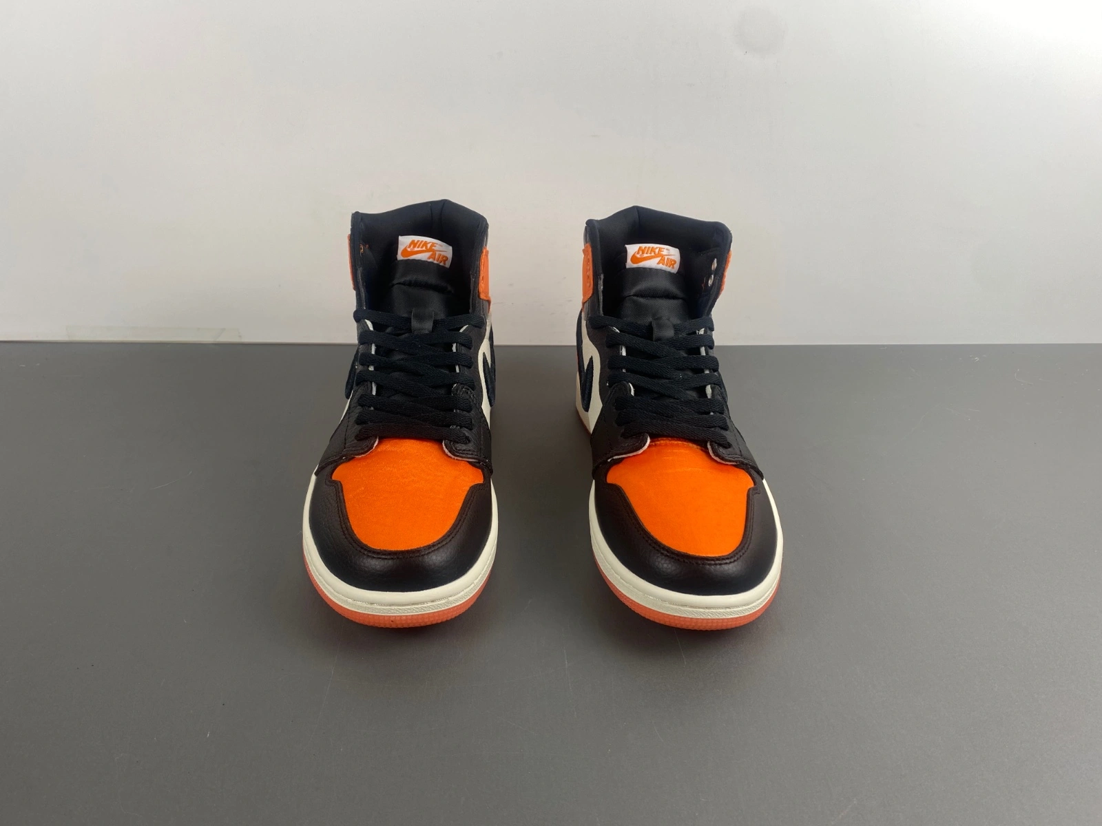 DailyWear Air Jordan 1 Retro High OG Satin Shattered Backboard AV3725- 1363