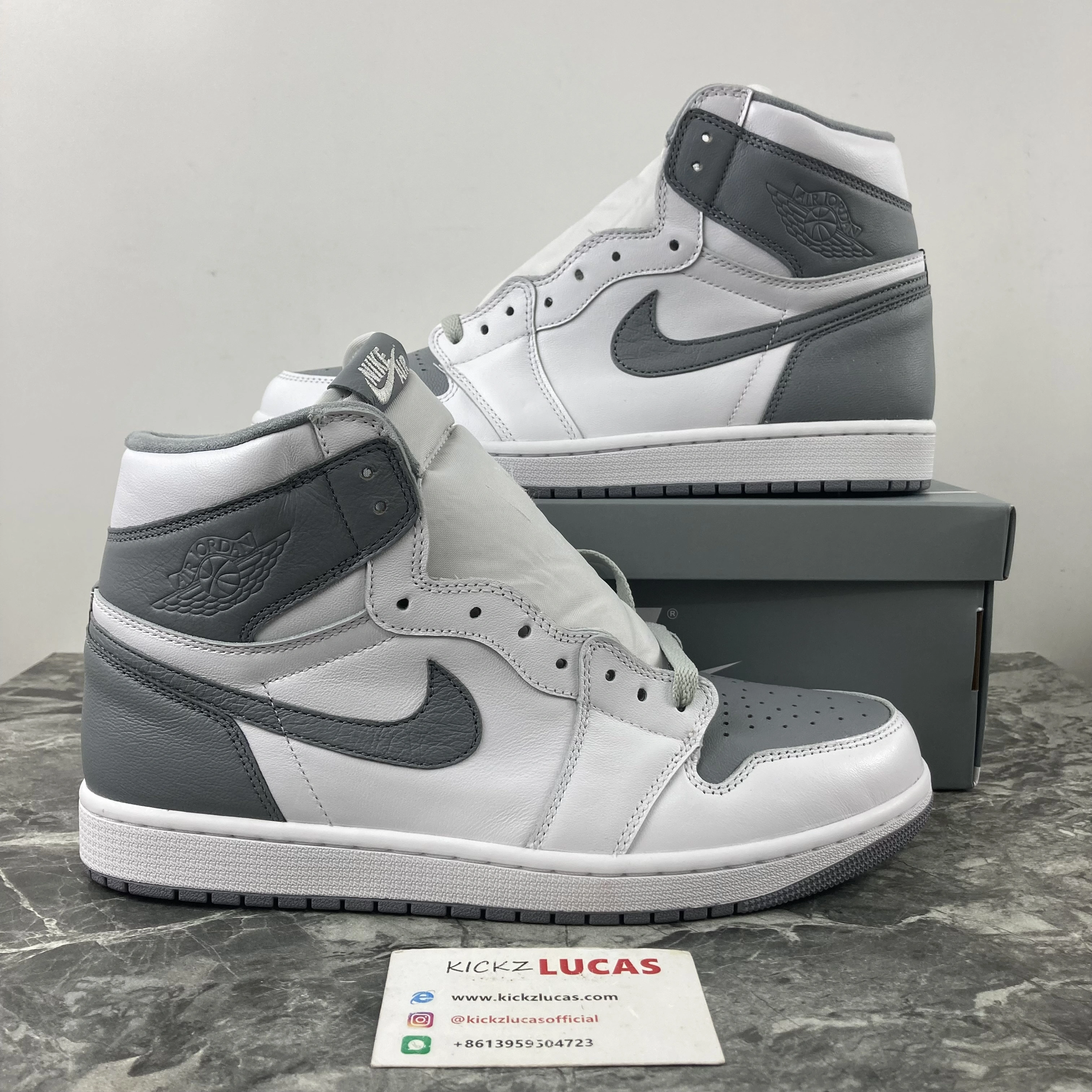 FlexibleFit Air Jordan 1 Retro High OG Stealth 555088- 1626
