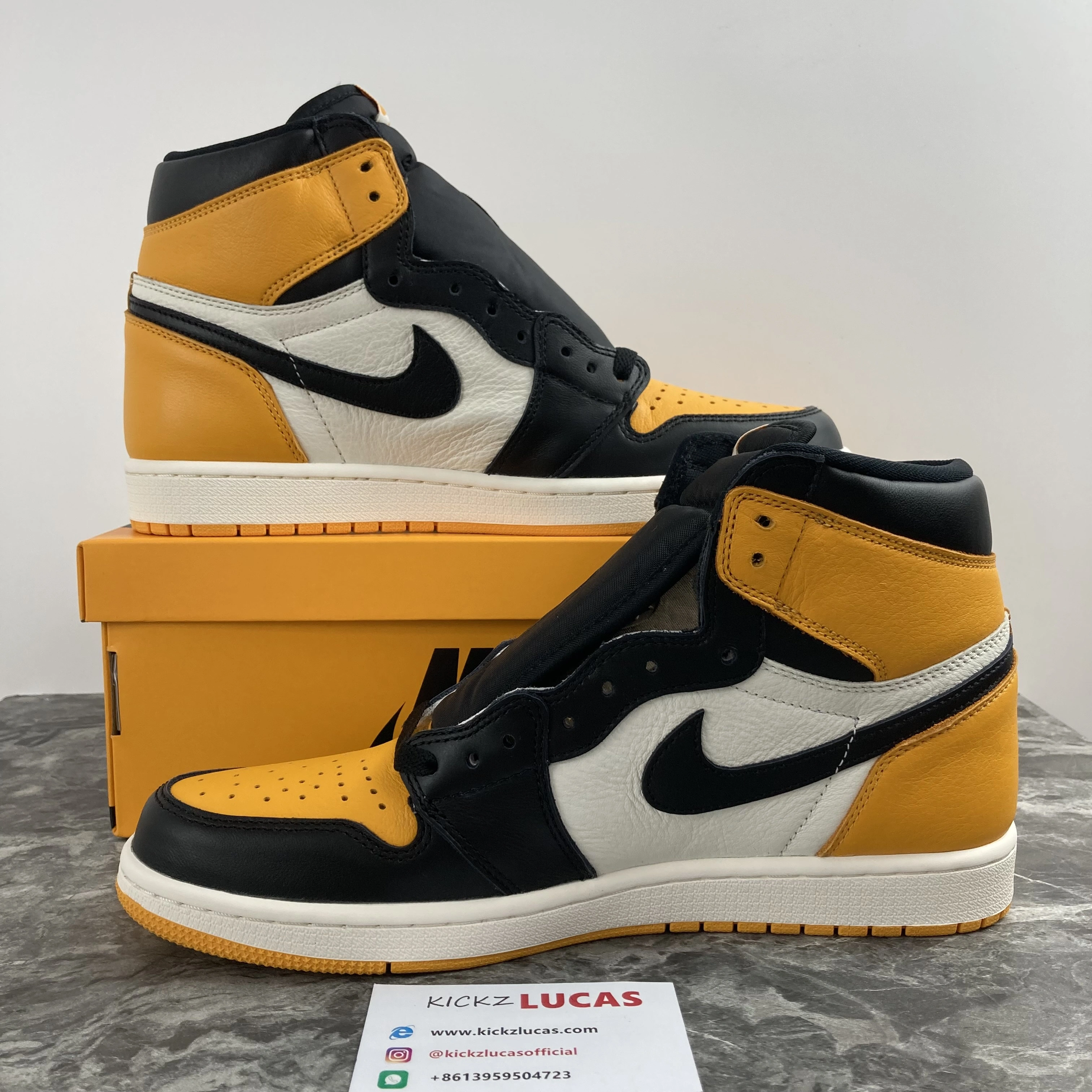 Flexible Air Jordan 1 Retro High OG Yellow Toe 555088- 1675