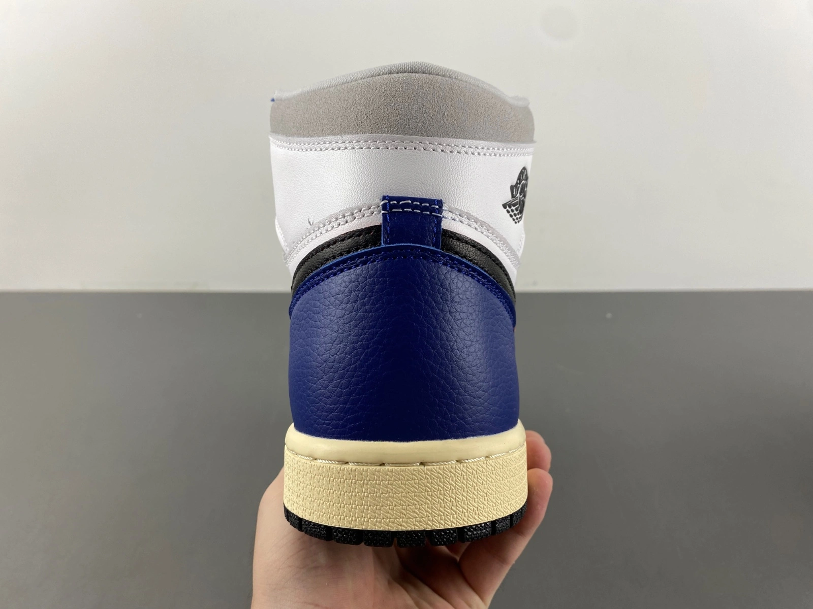 Air Jordan 1 Retro High OGRoyal blue DZ5485- Reliable 1357