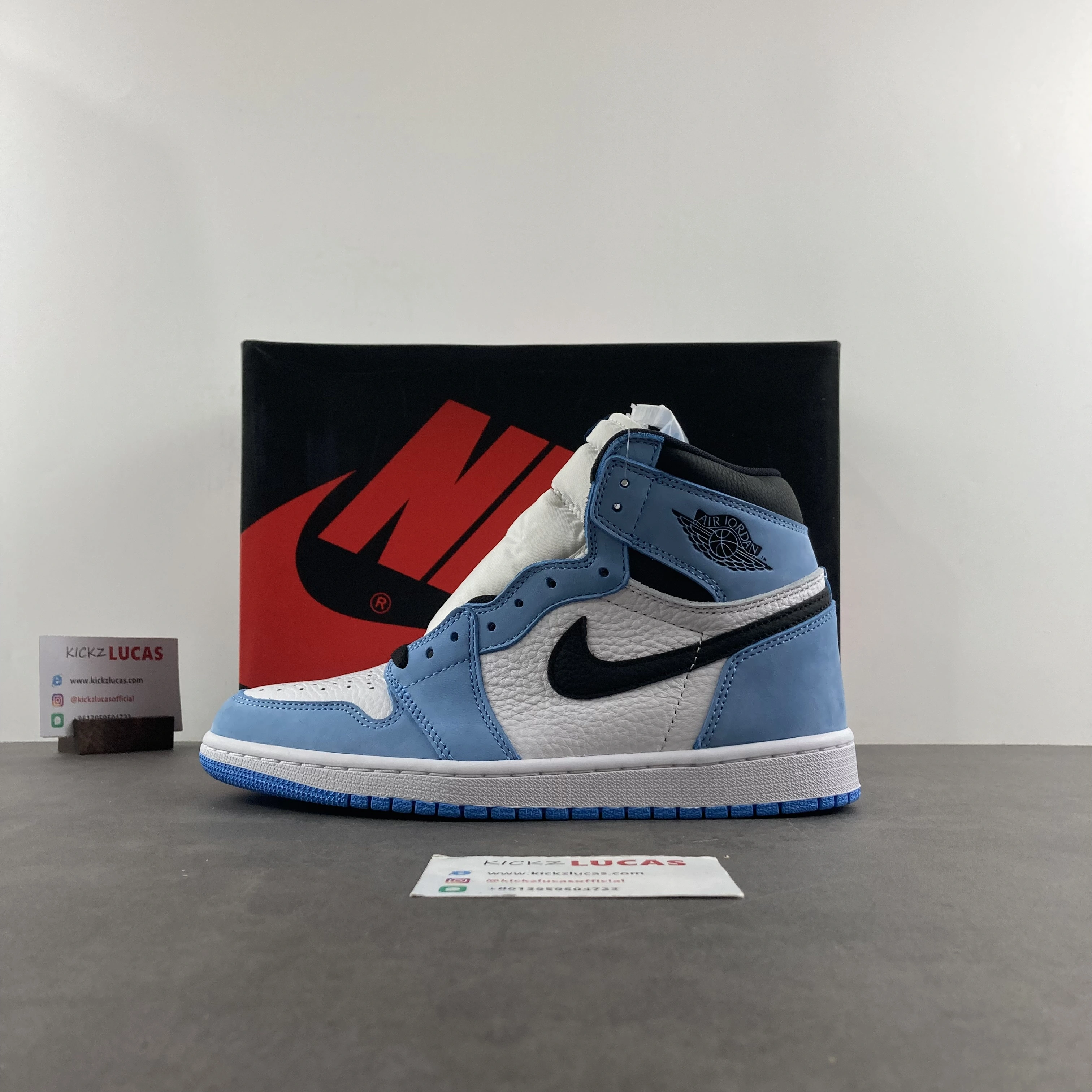 Compact Air Jordan 1 Retro High White University Blue black 555088- 1750