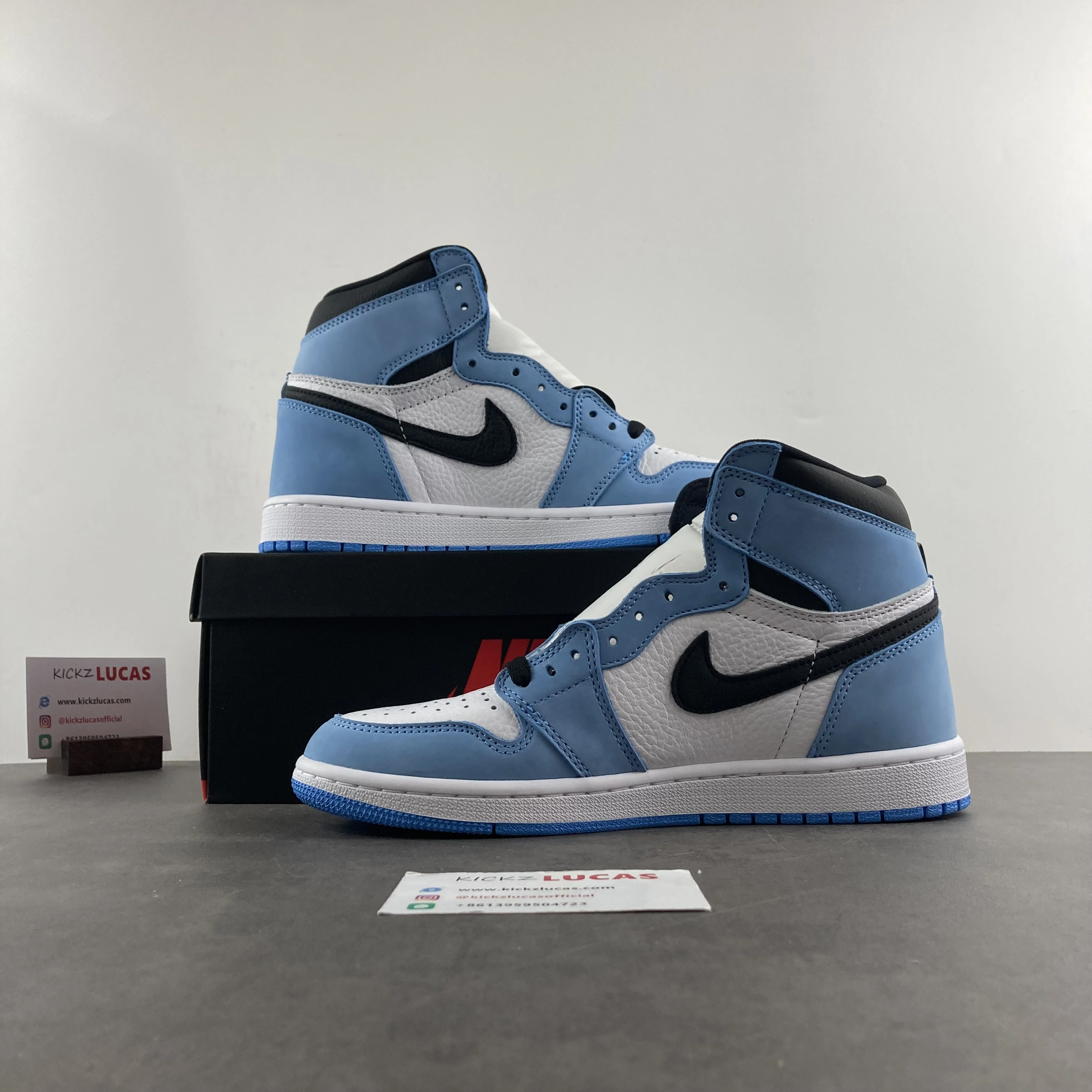 Compact Air Jordan 1 Retro High White University Blue black 555088- 1750