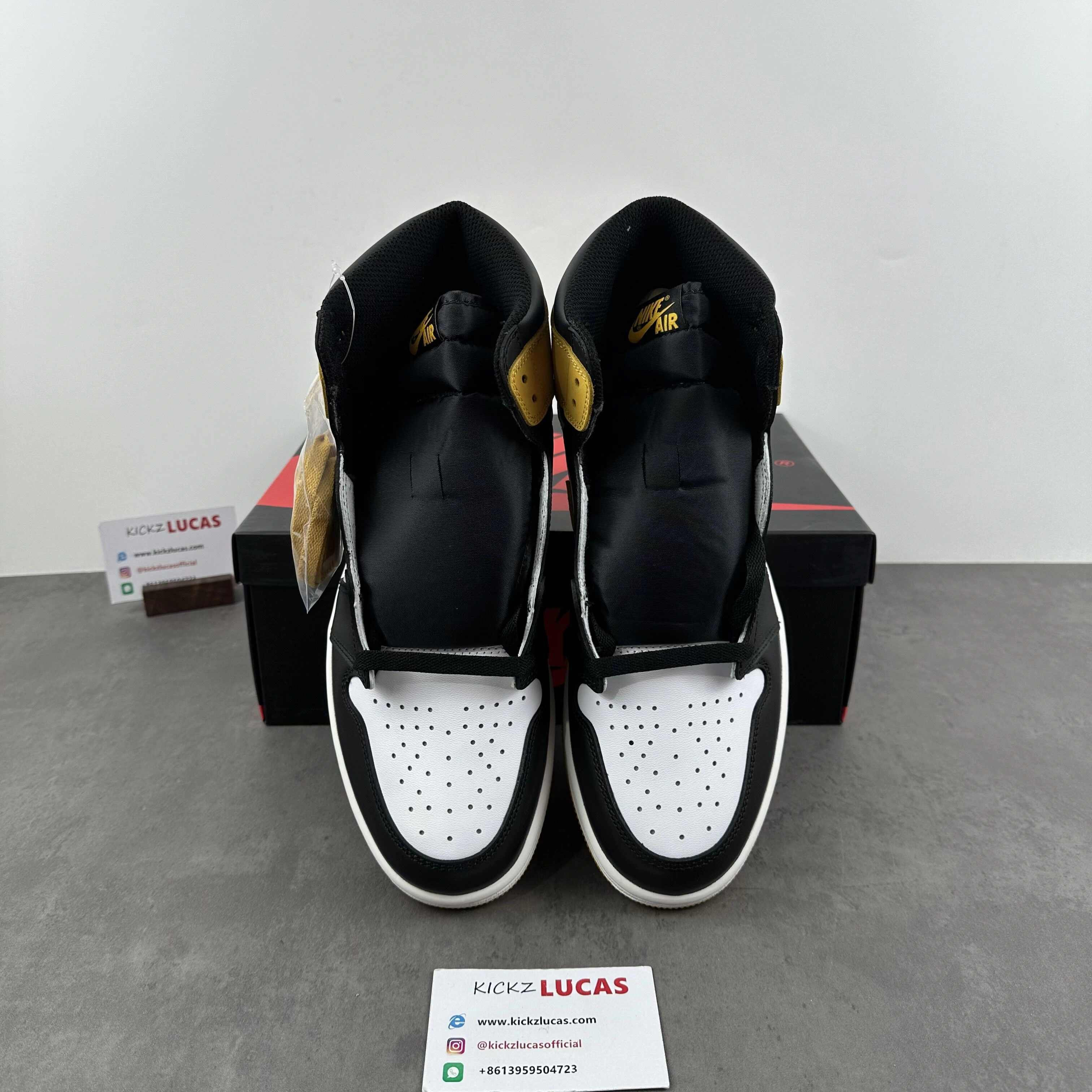 Air Jordan 1 Retro High Yellow Ochre 555088- Cozy 1461