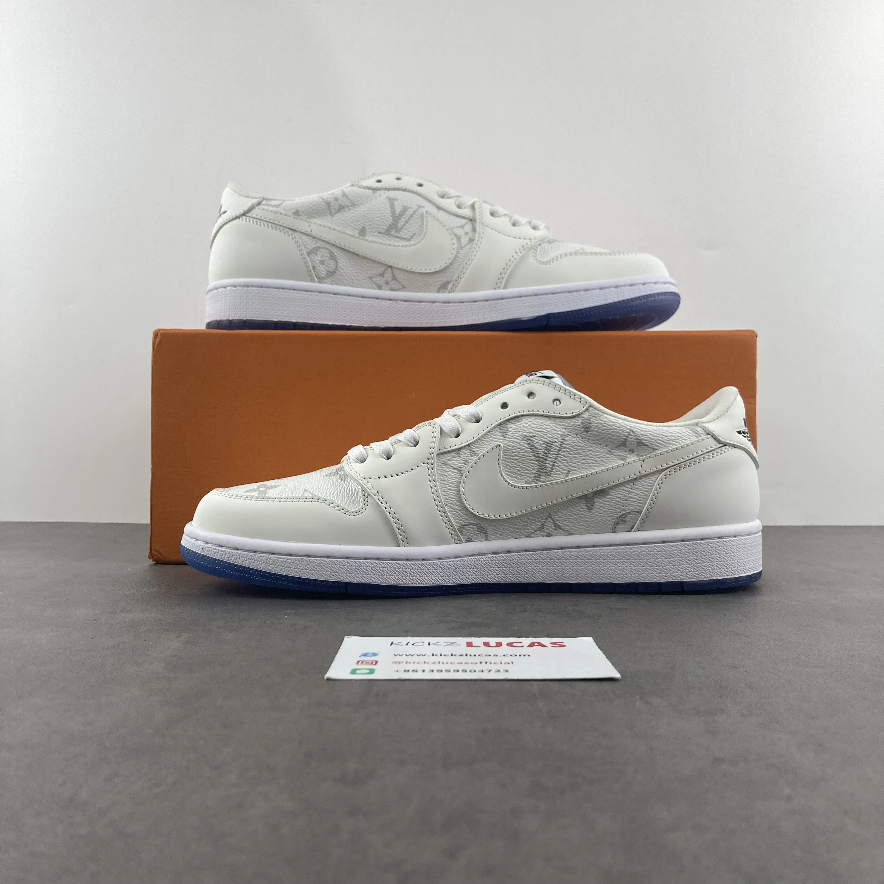 Lightweight Air Jordan 1 Retro LV 1496