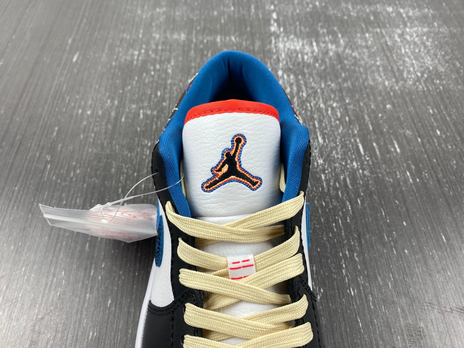 Air Jordan 1 Retro Low FV3622- FastDry 1472