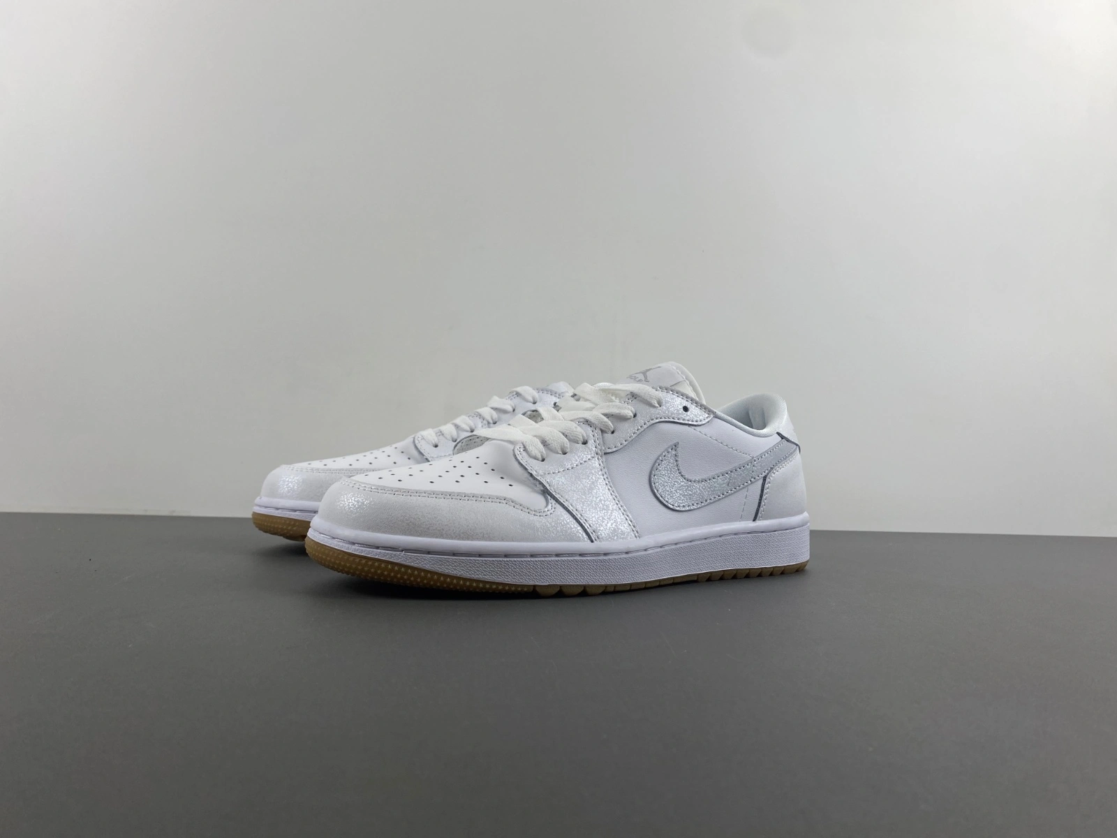 Air Jordan 1 Retro Low Golf White Gum DD9315- UrbanStyle 1399