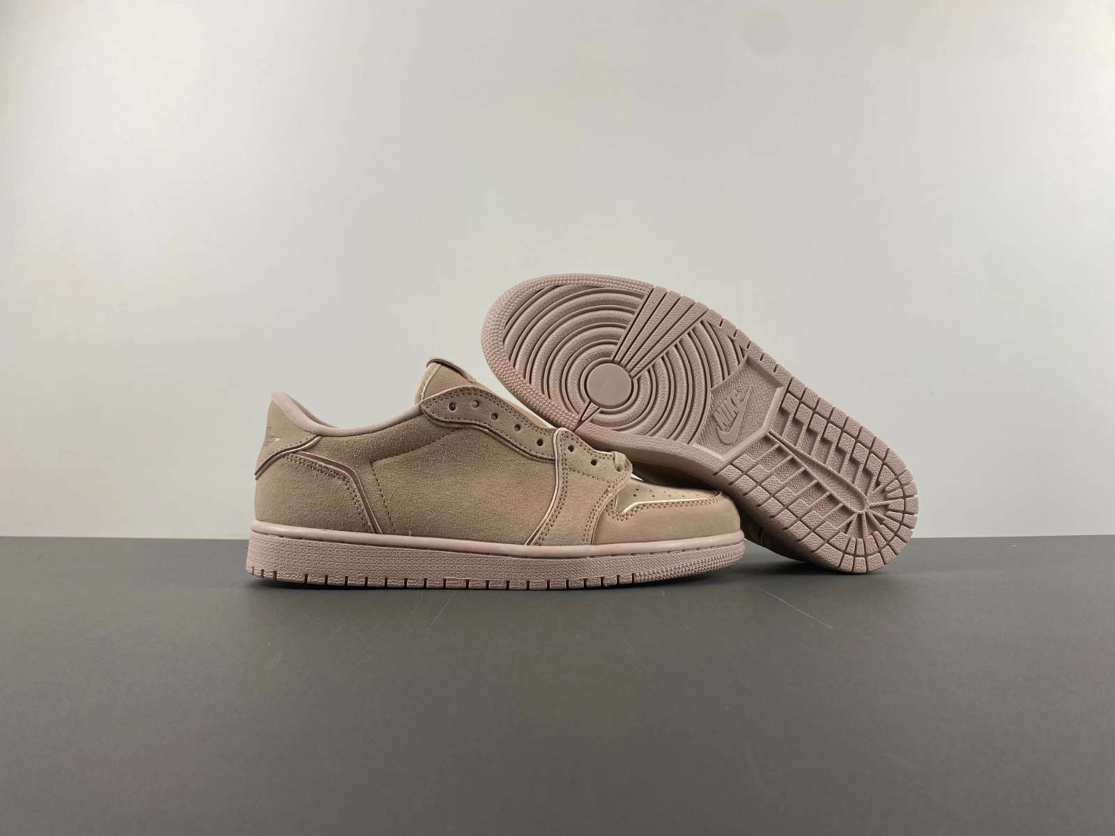 Unique Air Jordan 1 Retro Low NS Particle Beig AO1935- 1386