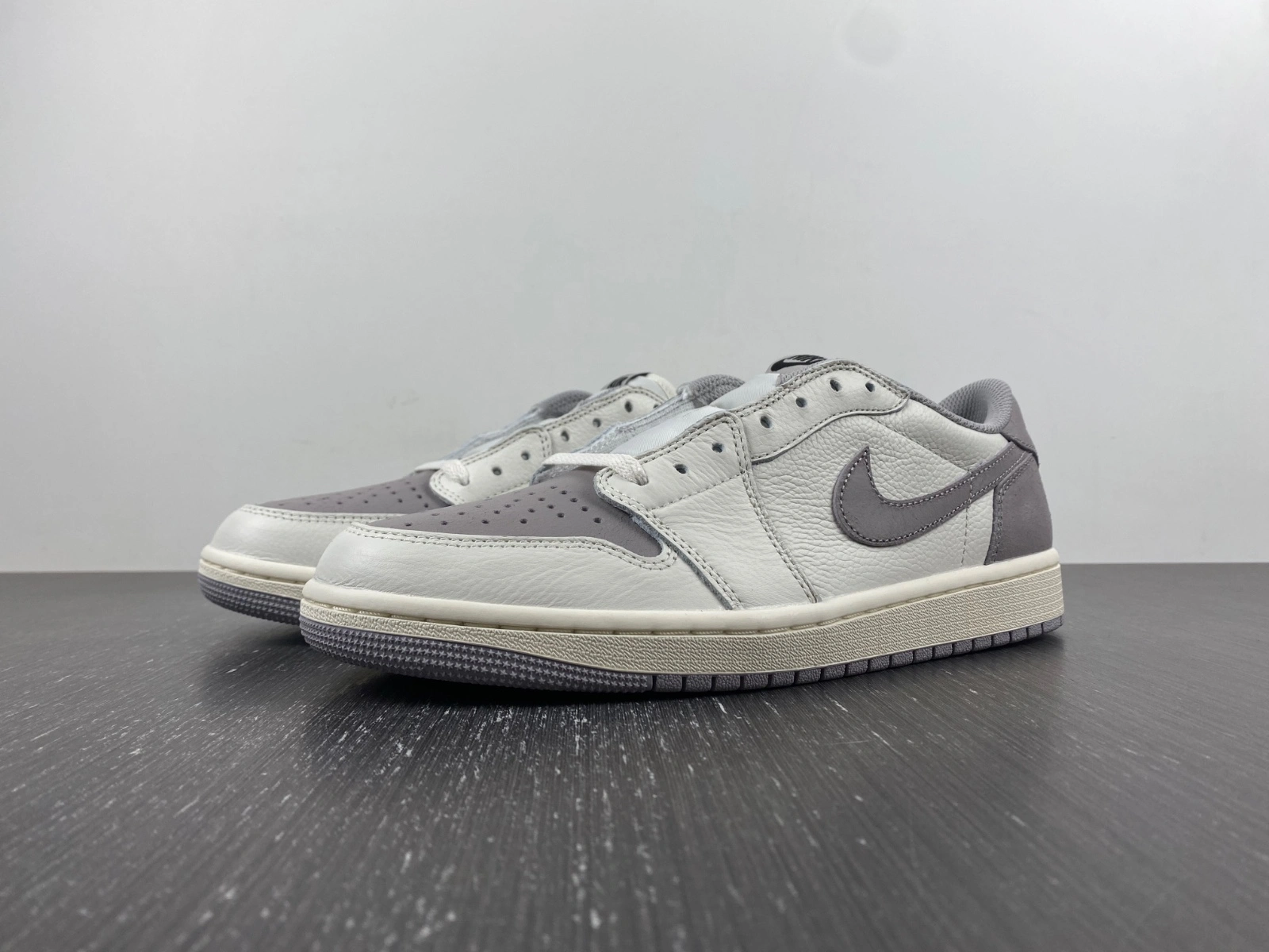 Trendy Air Jordan 1 Retro Low OG Atmosphere Grey CZ0790- 1536