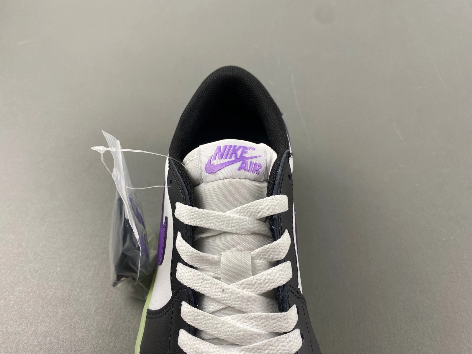 Air Jordan 1 Retro Low OG Black Raspberry HF0410- Trendsetting 1356