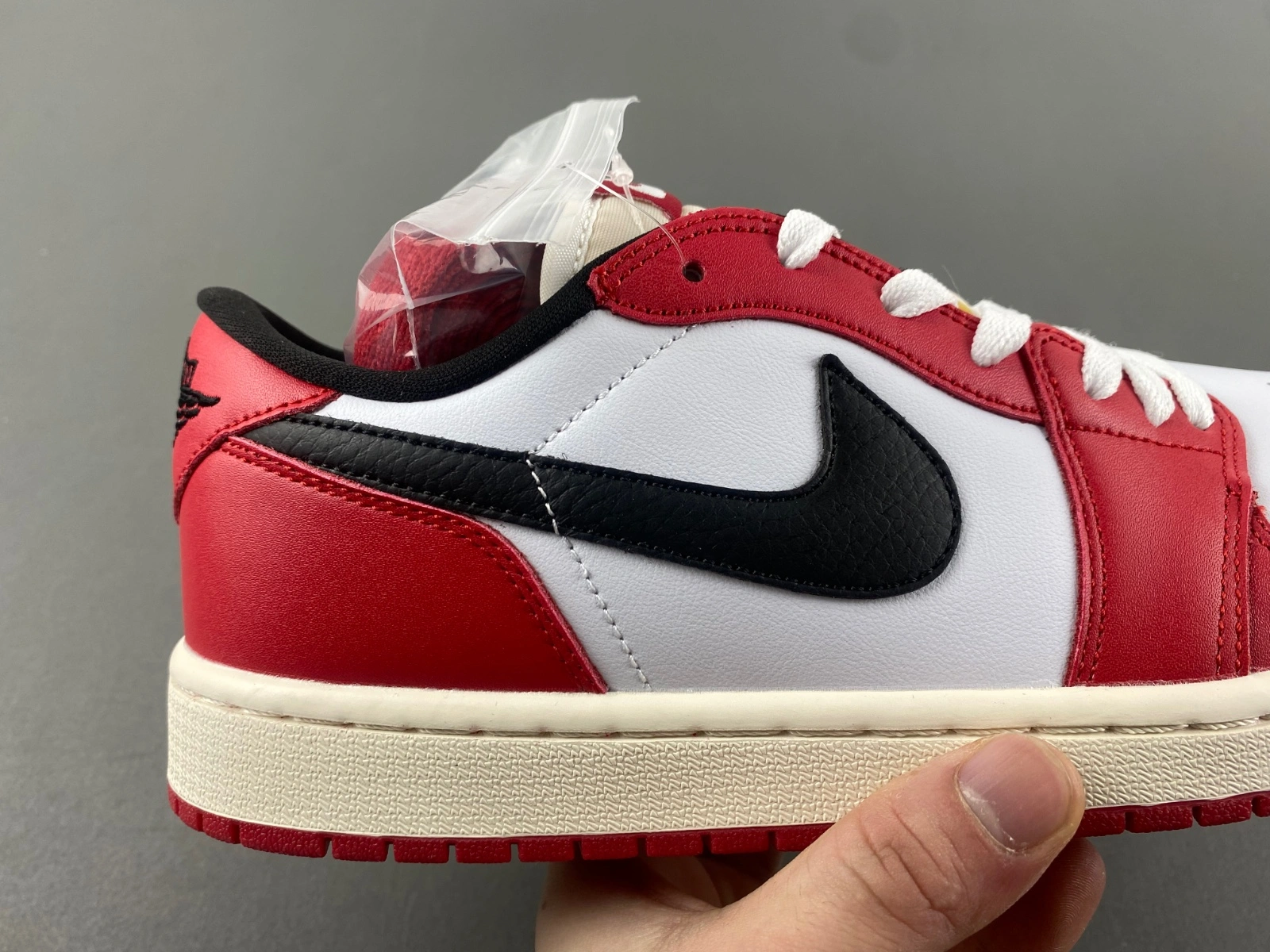 Air Jordan 1 Retro Low OG Chicago HQ6998- Timeless 1345