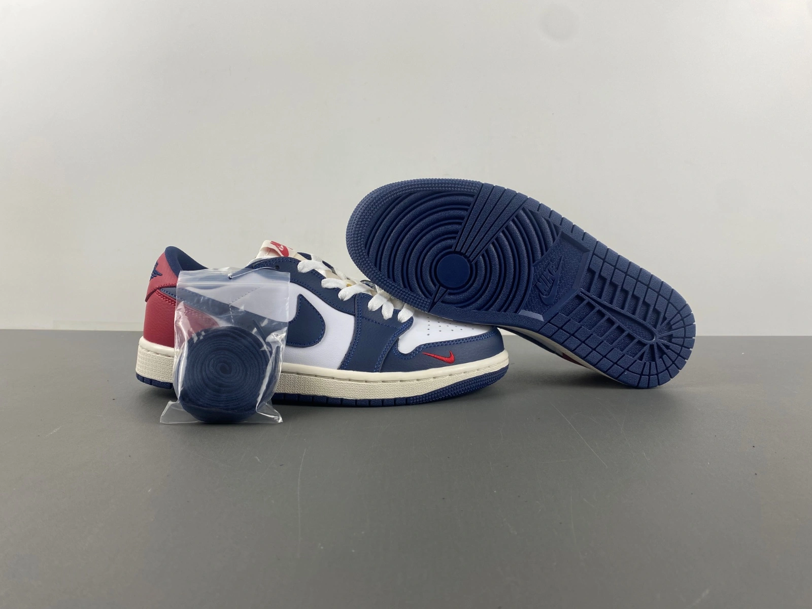 Air Jordan 1 Retro Low OG Howard University HQ2993- StreetReady 1354