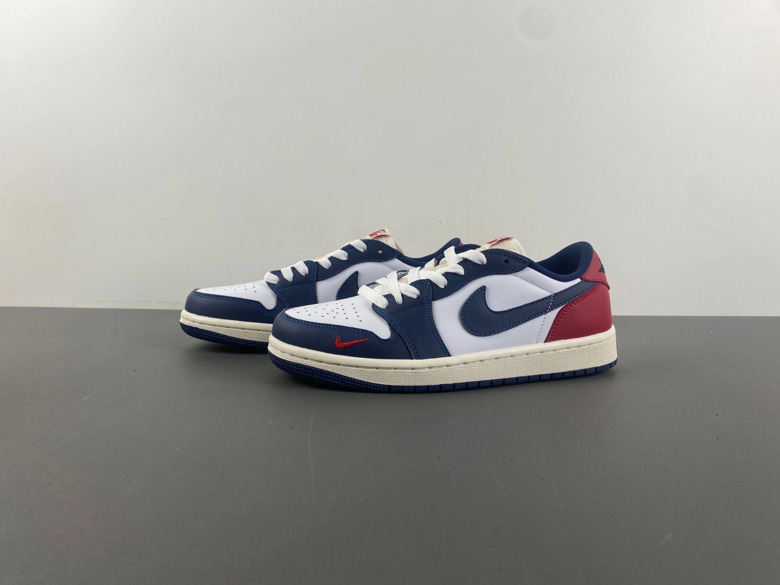 Air Jordan 1 Retro Low OG Howard University HQ2993- StreetReady 1354