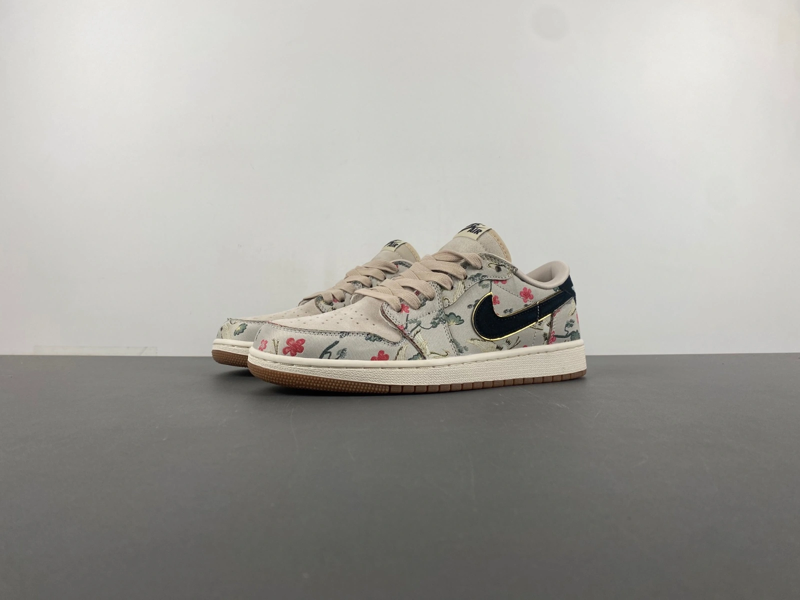 Air Jordan 1 Retro Low OG Rui Hachimura Oatmeal HV8293- Colorful 1342
