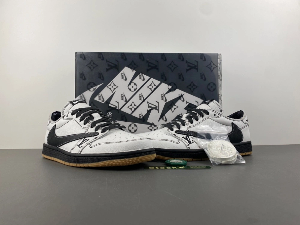 Trendy Air Jordan 1 Retro Low OG SP Travis Scott L*V 1334