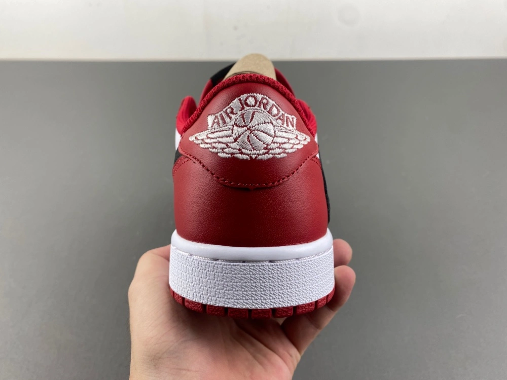 Sleek Air Jordan 1 Retro Low OG SP Travis Scott Red White DM7866- 1327