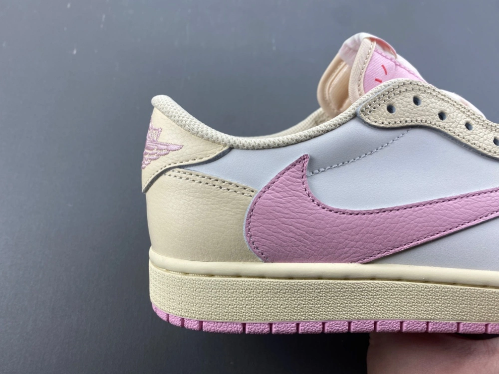 Air Jordan 1 Retro Low OG SP Travis Scott Shy Pink IQ7604- Popular 1320