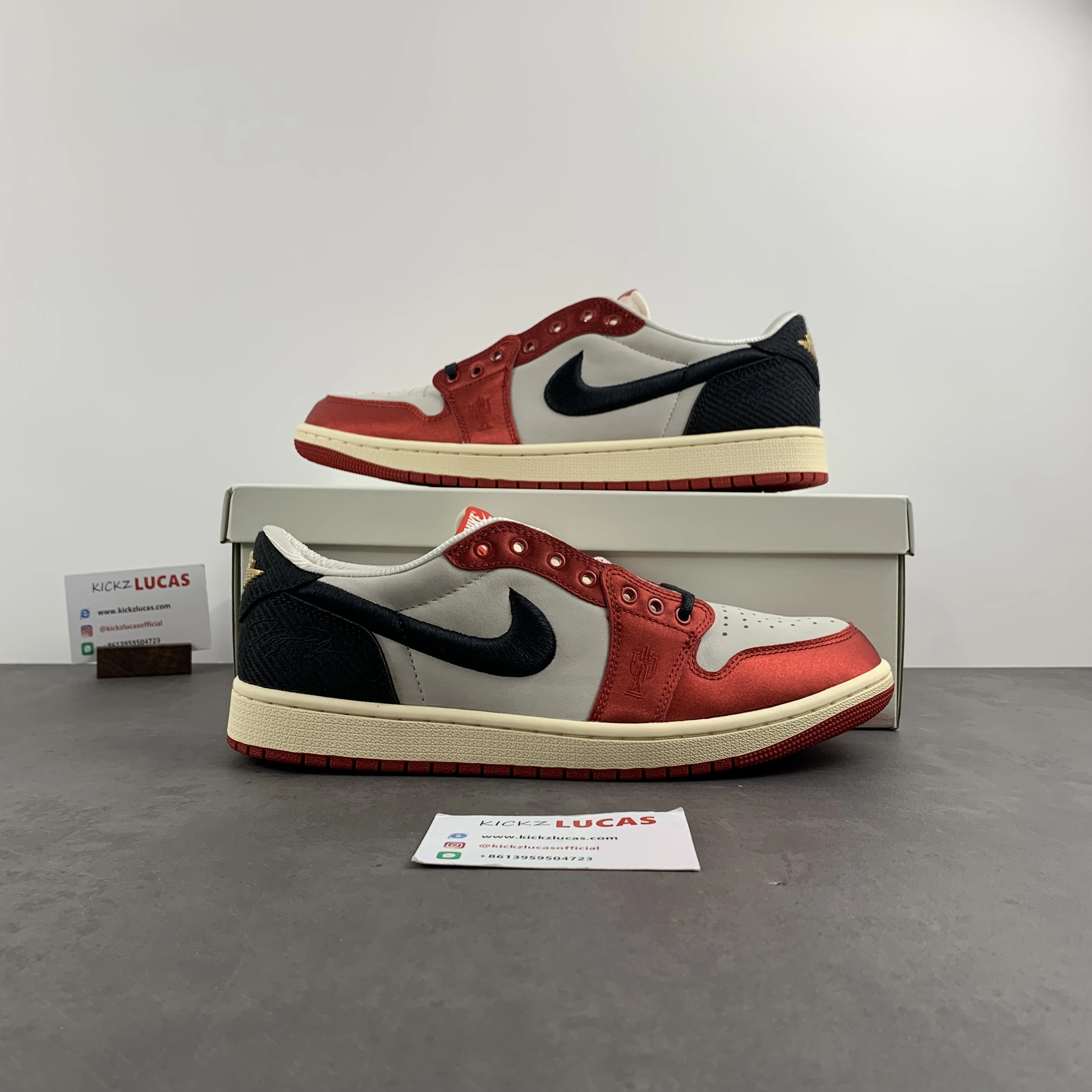 Air Jordan 1 Retro Low OG Trophy Room Away FN0432- Contemporary 1416