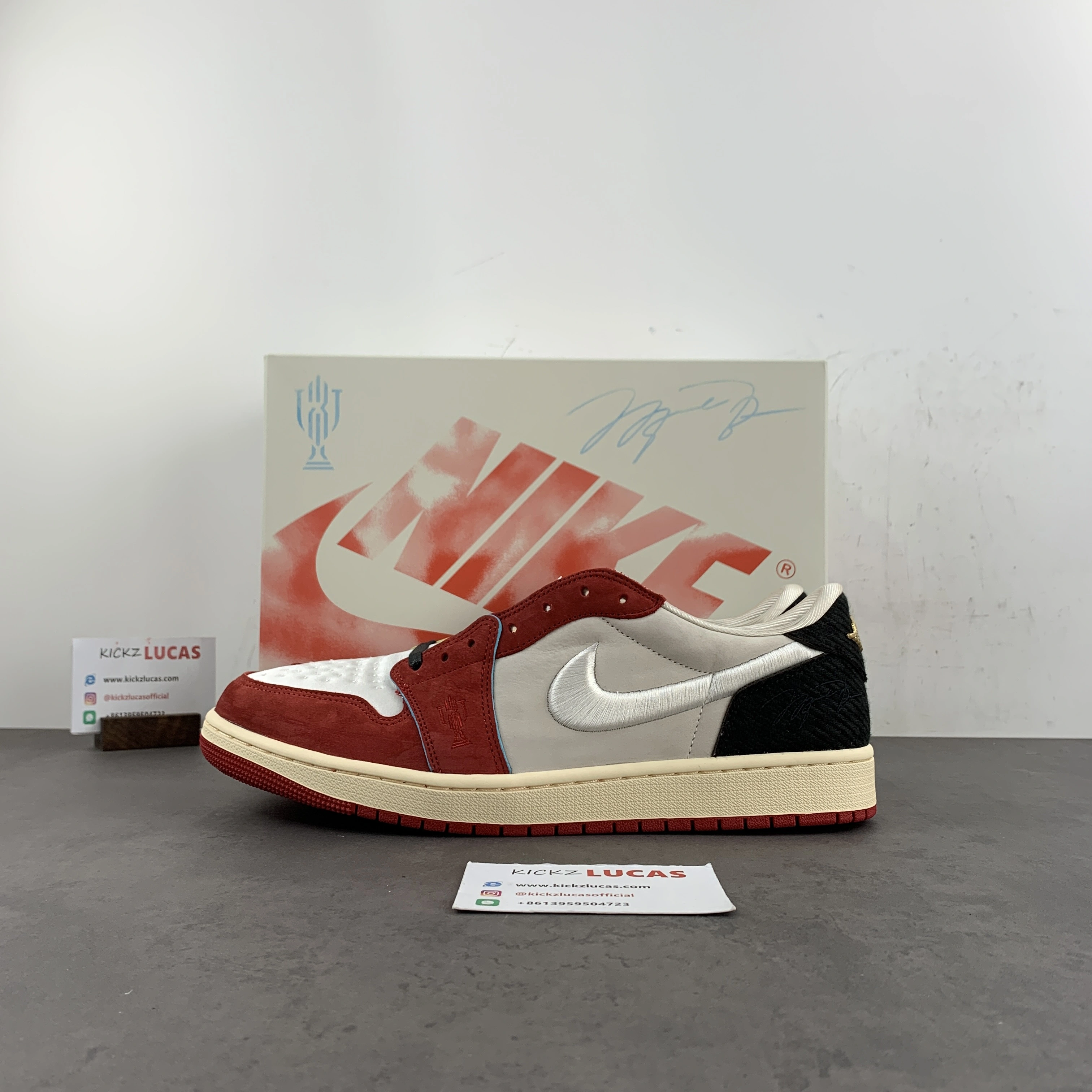SmoothTexture Air Jordan 1 Retro Low OG Trophy Room Rookie Card Home HV6157- 1374