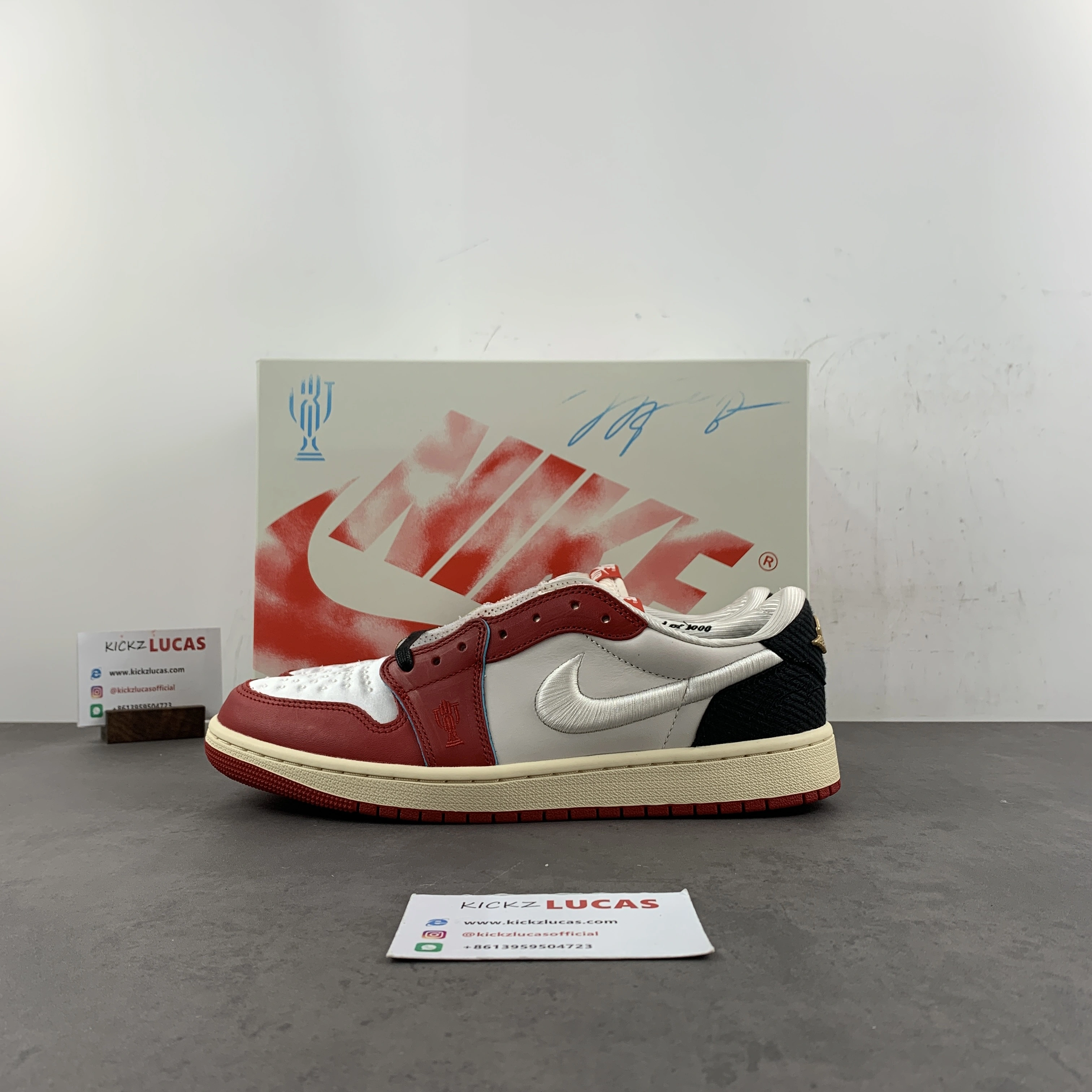 Effortless Air Jordan 1 Retro Low OG Trophy Room Rookie Card Home HV6157- 1373