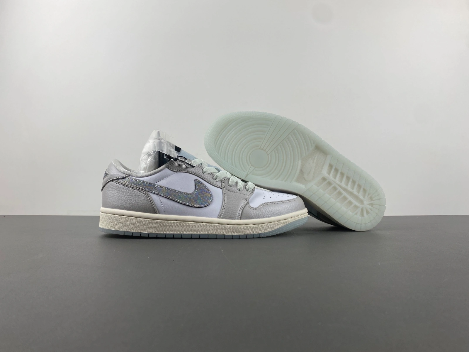 Air Jordan 1 Retro Low OG Year of the Snake HF3144- SmoothTexture 1344