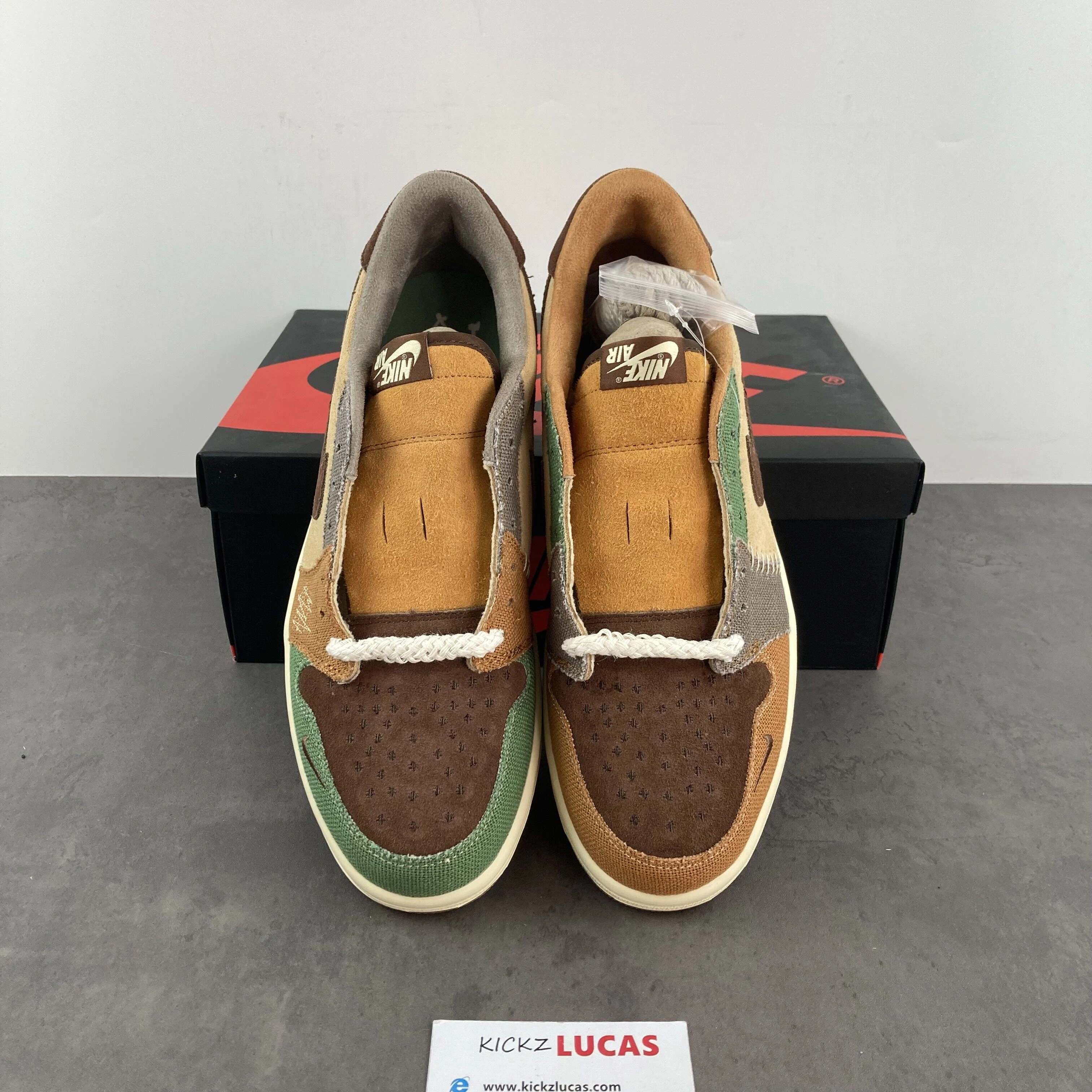 Air Jordan 1 Retro Low x Zion Williamson Voodoo DZ7292- SportInspired 1611