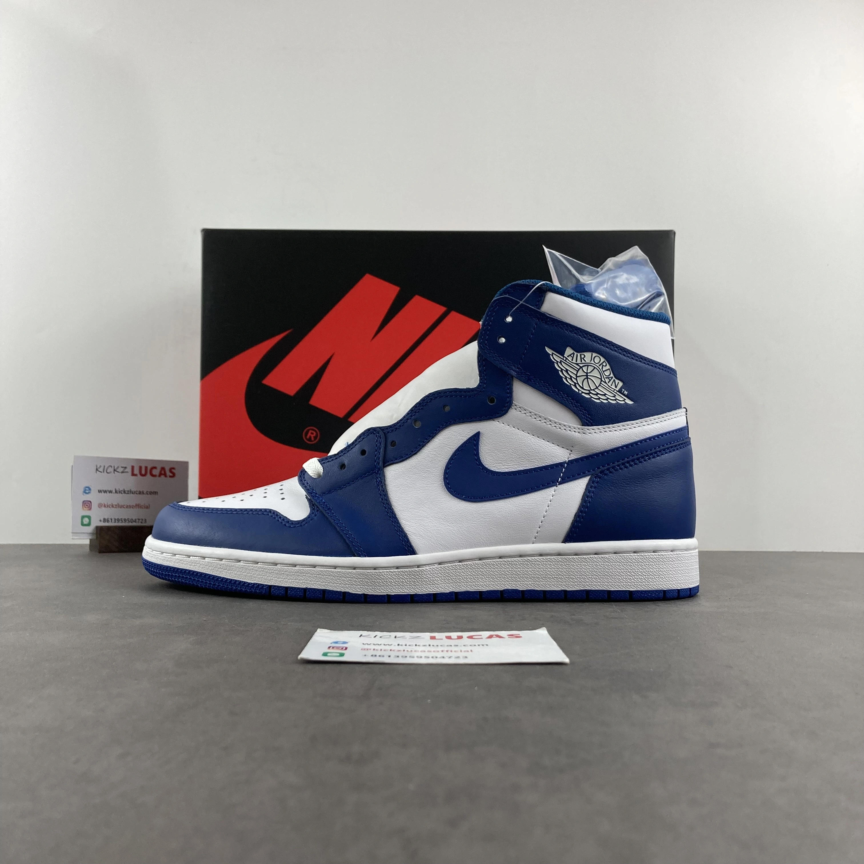 Air Jordan 1 Retro Storm Blue 555088- Chic 1724