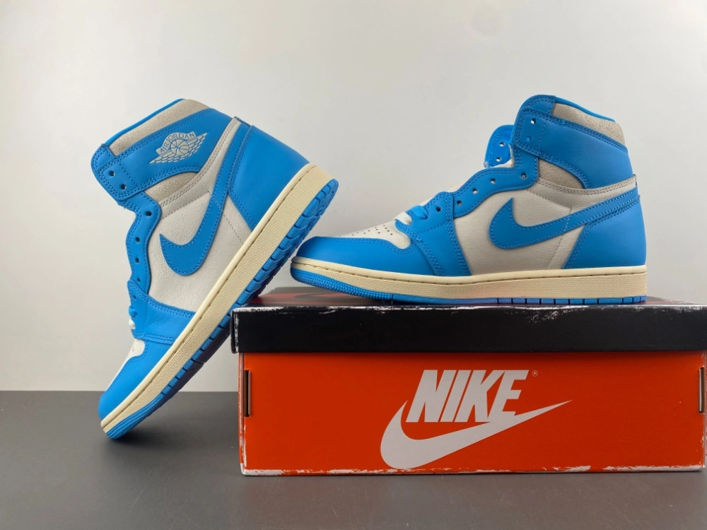 Air Jordan 1 Retro UNC Reimagined DZ5485- WeatherProof 1336