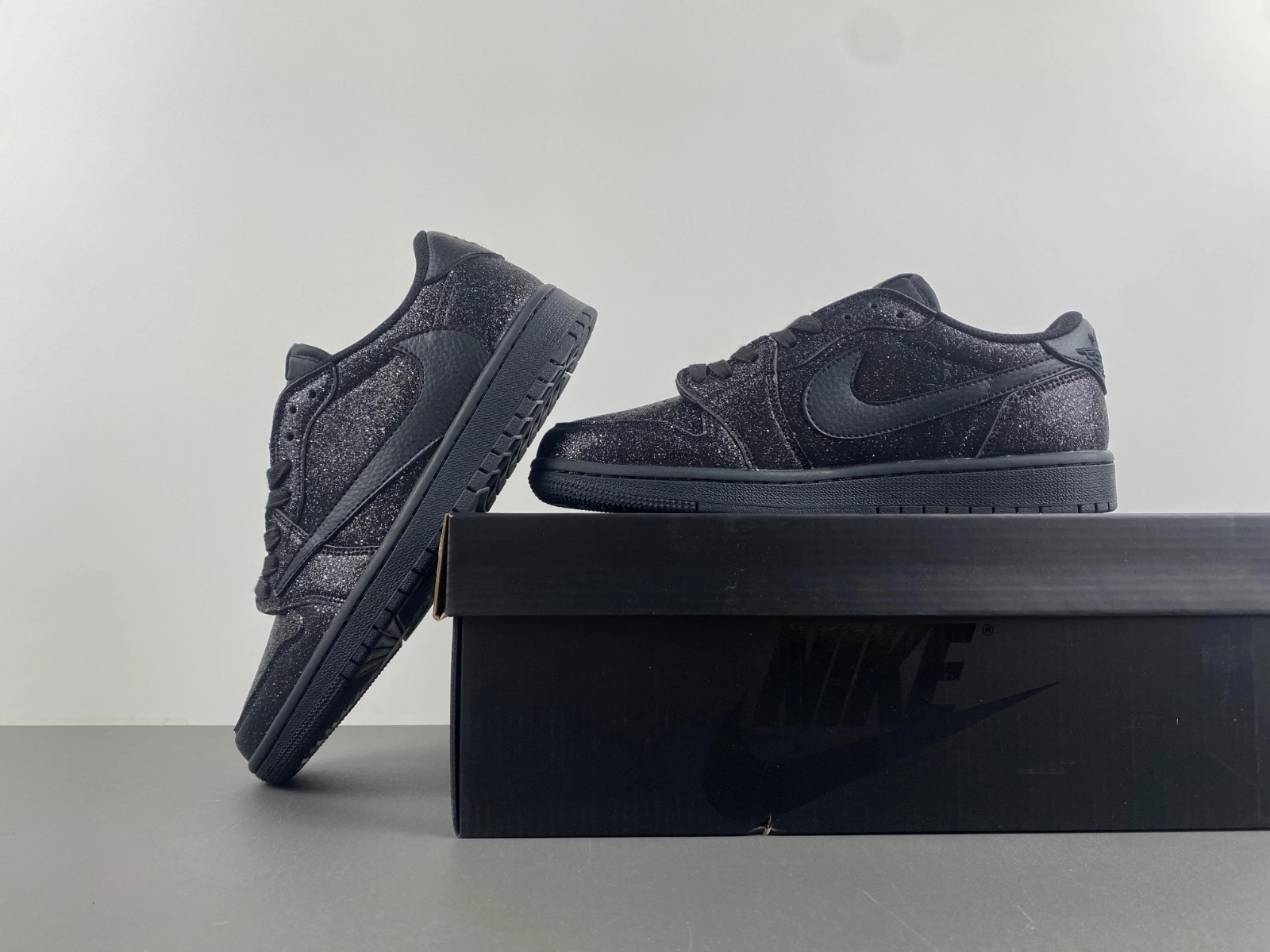 RelaxedFit Air Jordan 1 Travis Scott Black DM7866-- 1400
