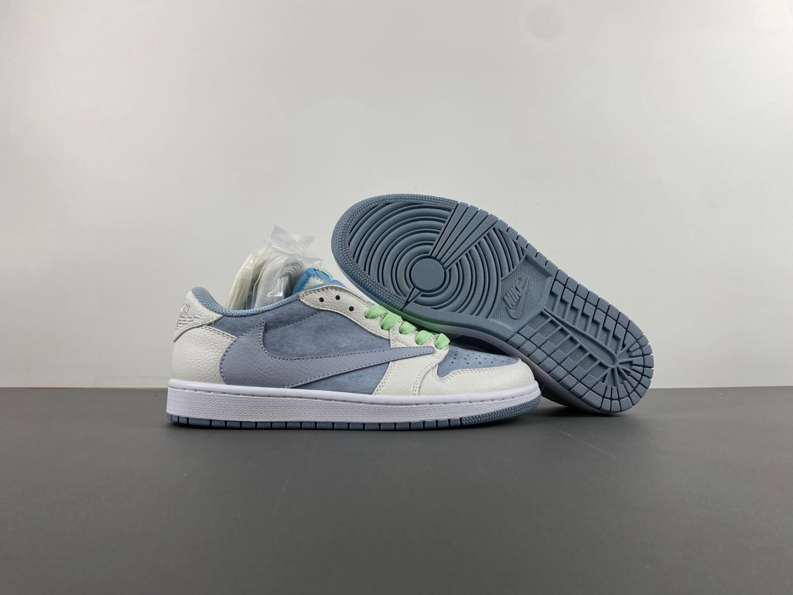 Unisex Air Jordan 1 Travis Scott DM7866-888 MK20240727- 1384
