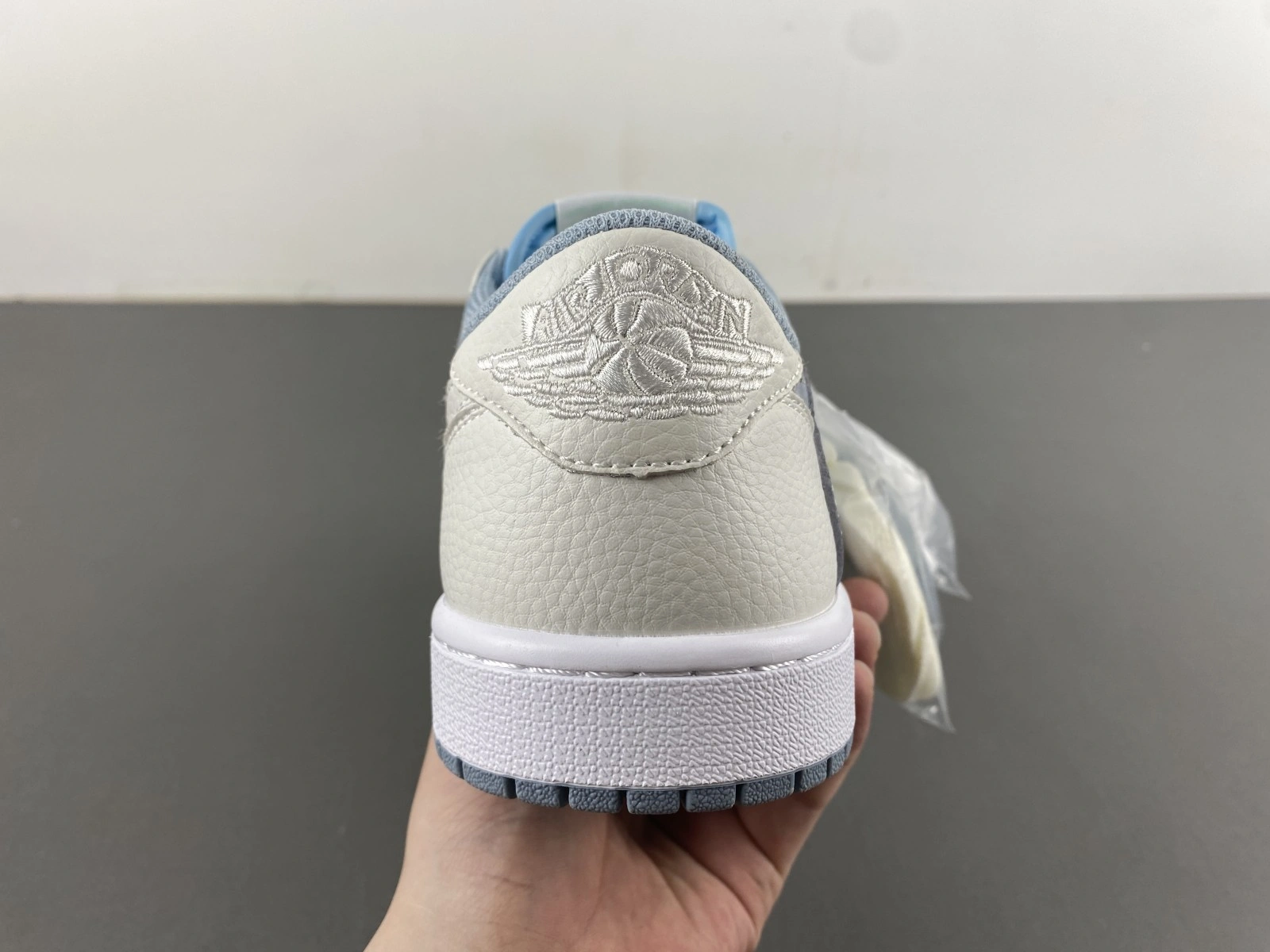Unisex Air Jordan 1 Travis Scott DM7866-888 MK20240727- 1384