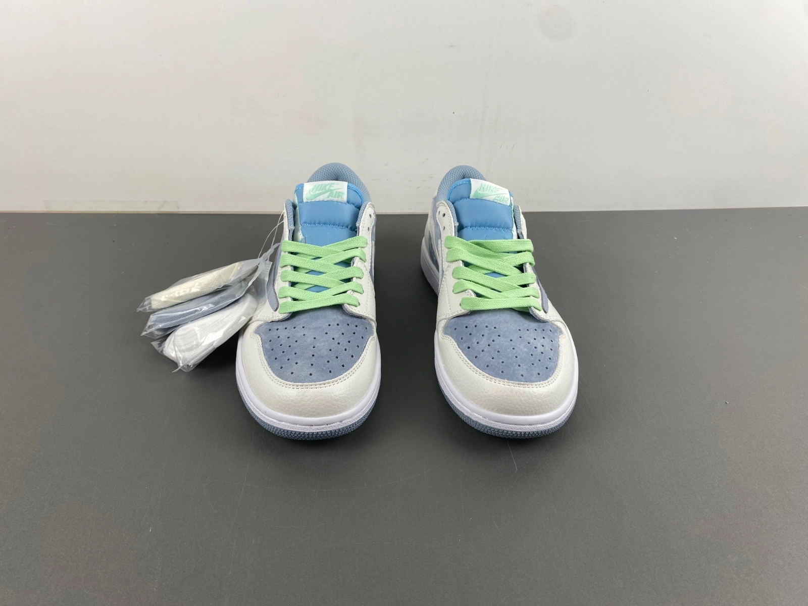 Unisex Air Jordan 1 Travis Scott DM7866-888 MK20240727- 1384