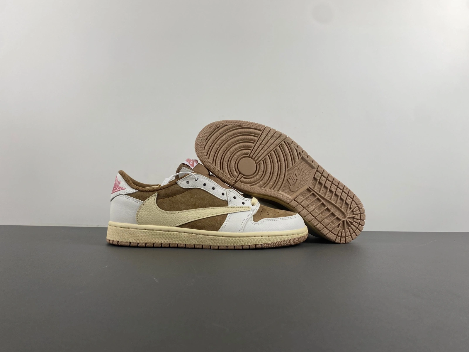 HighPerformance Air Jordan 1 Travis Scott White khaki DM7866- 1396