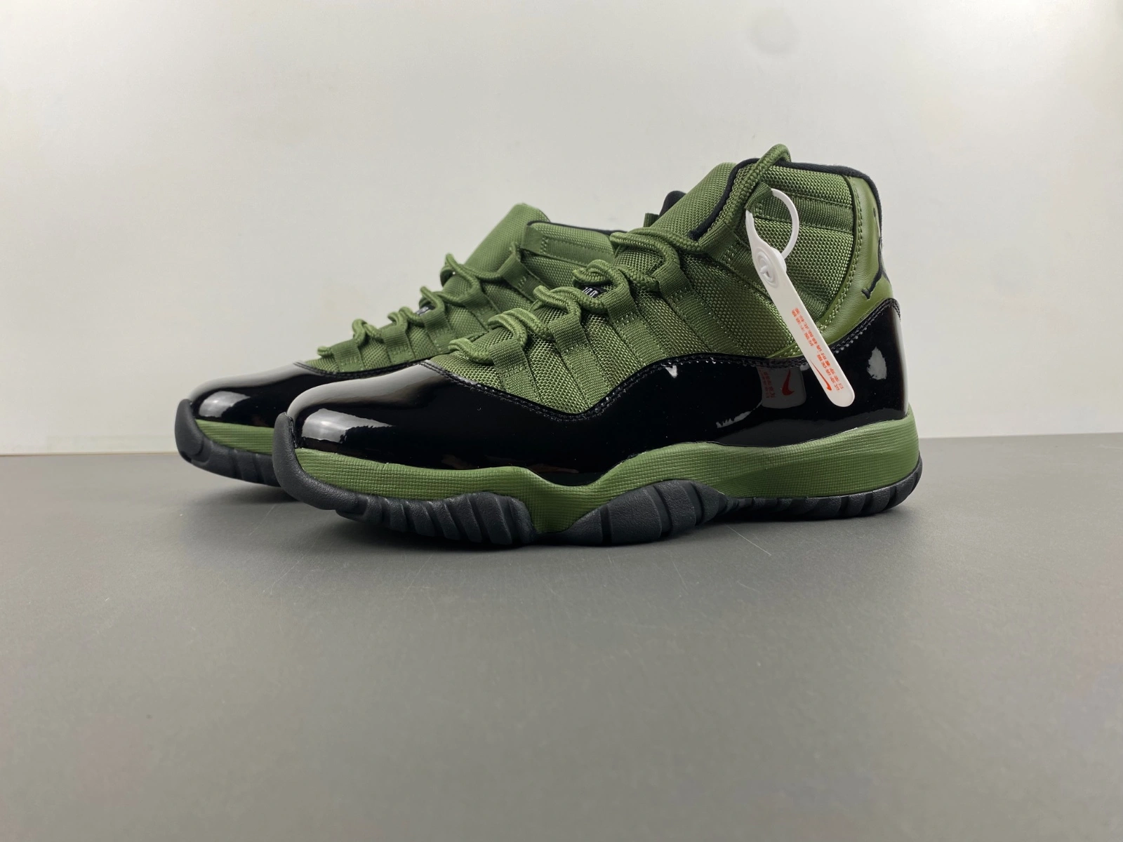 Air Jordan 11 Black Green CT8012- FashionForward 2174