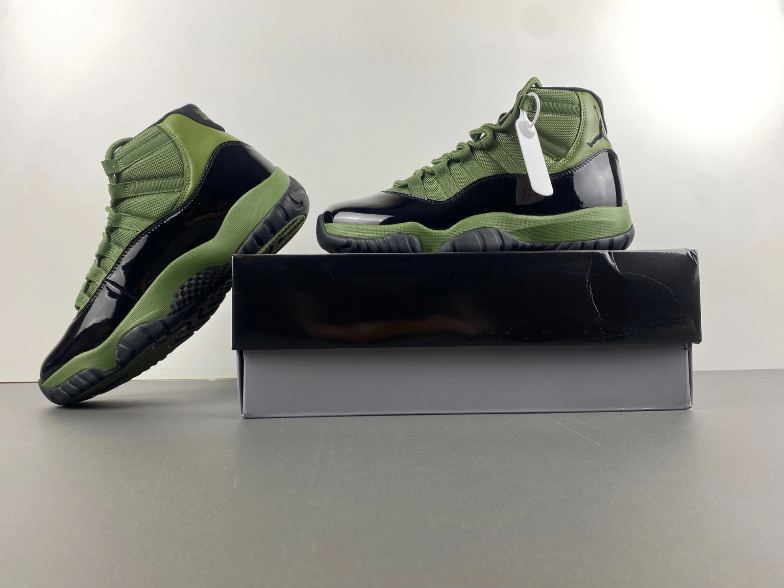Air Jordan 11 Black Green CT8012- FashionForward 2174