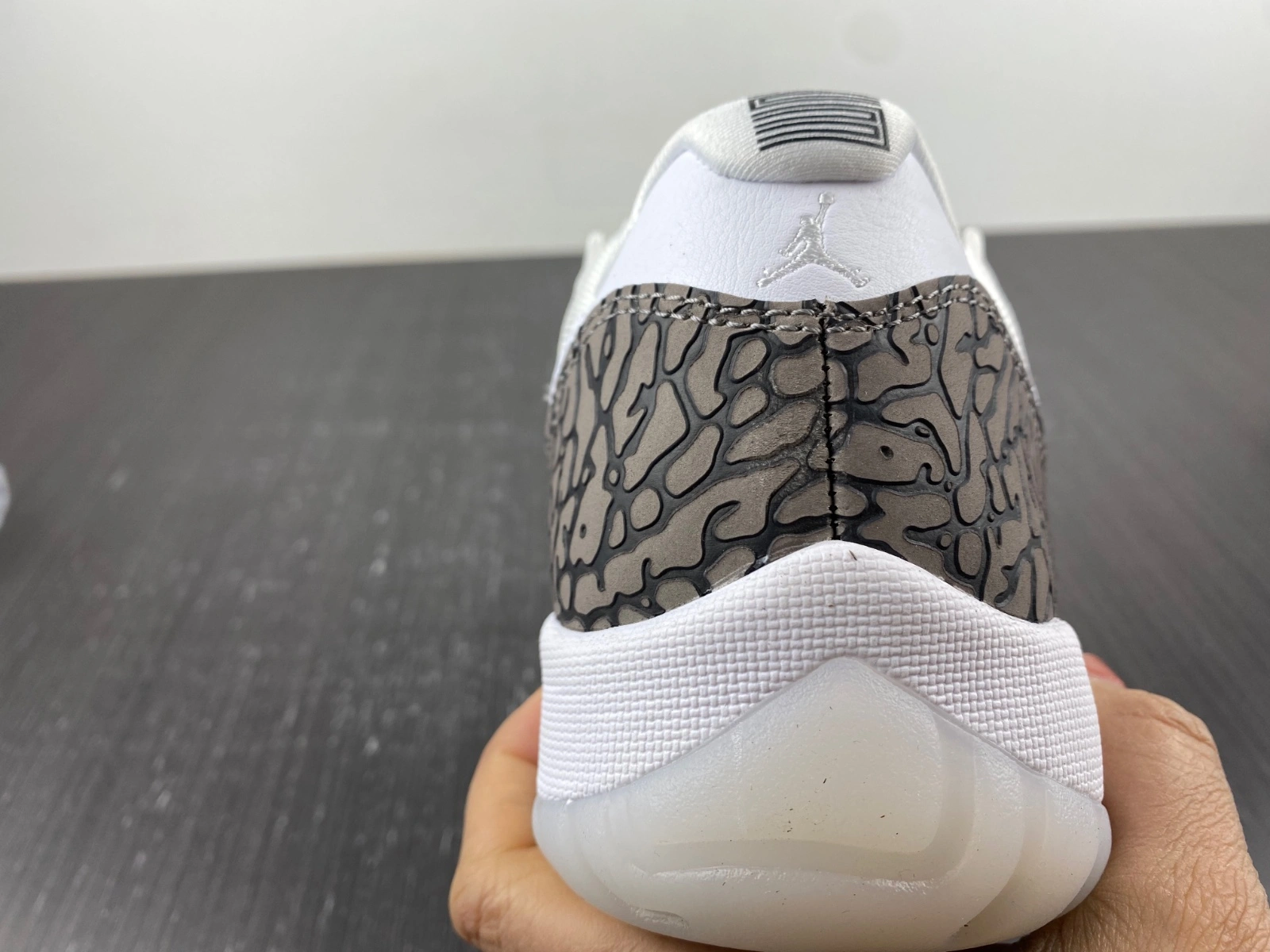 Air Jordan 11 Low Grey Crack AV2187- TravelReady 2191