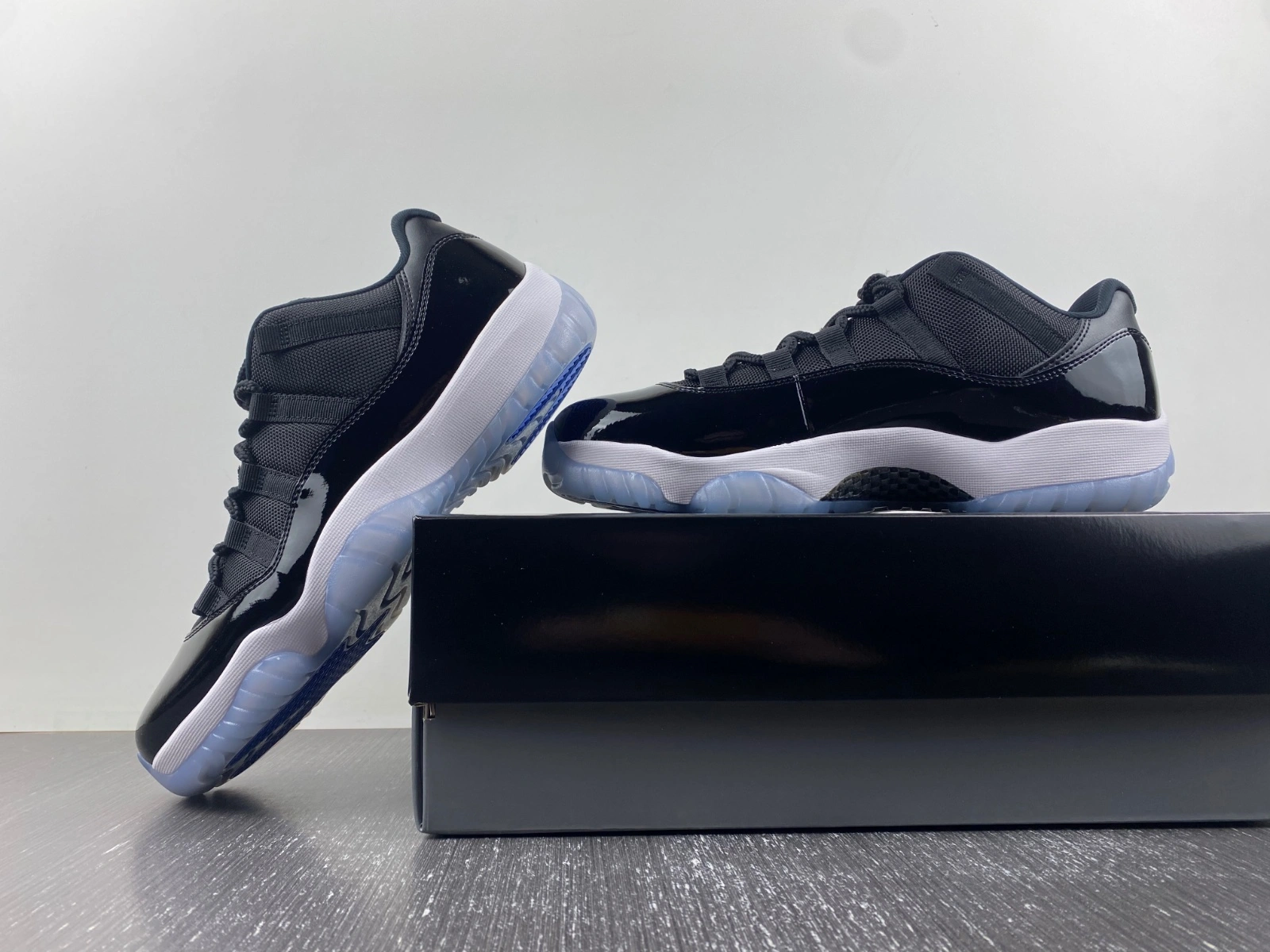 Minimalist Air Jordan 11 Low Space Jam FV5104- 2182