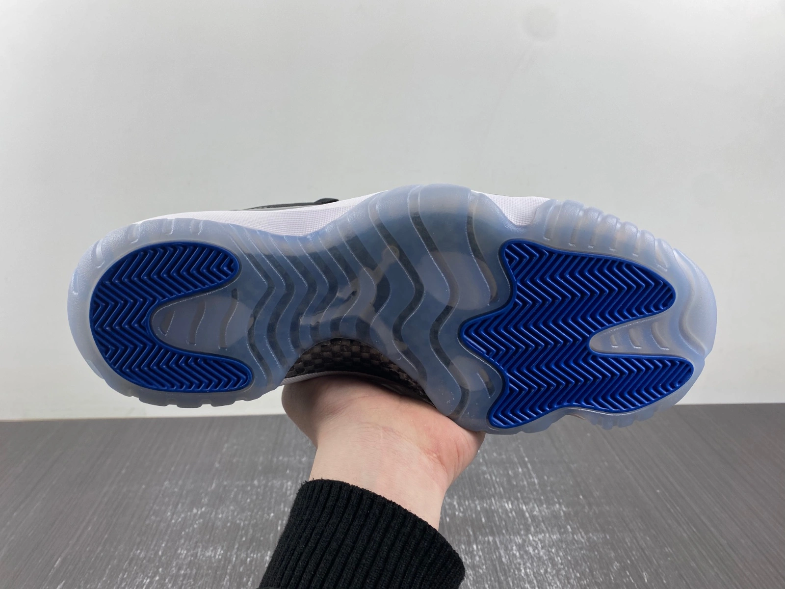 Minimalist Air Jordan 11 Low Space Jam FV5104- 2182
