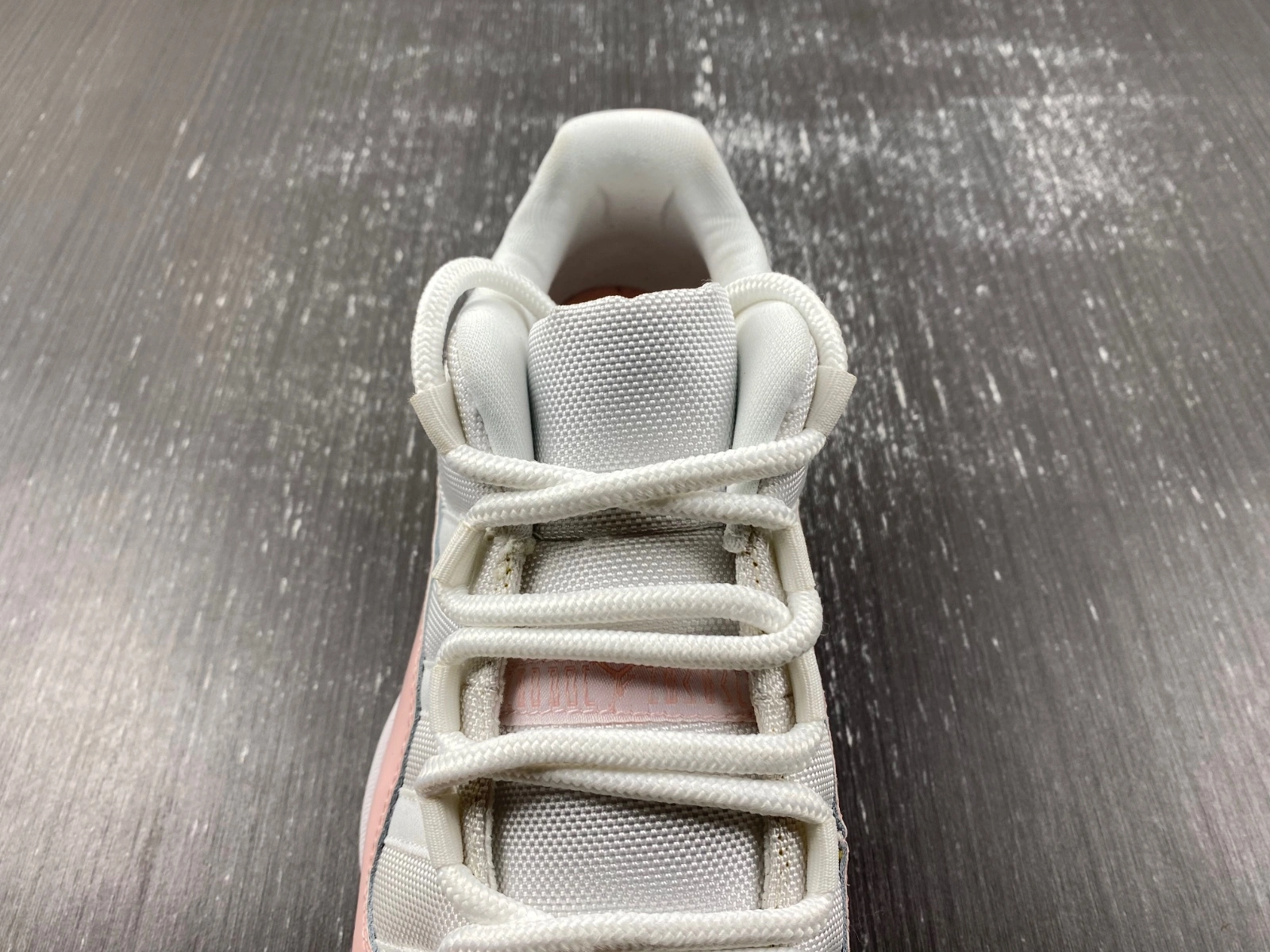 Air Jordan 11 Retro Legend Pink AH7860- Colorful 2181