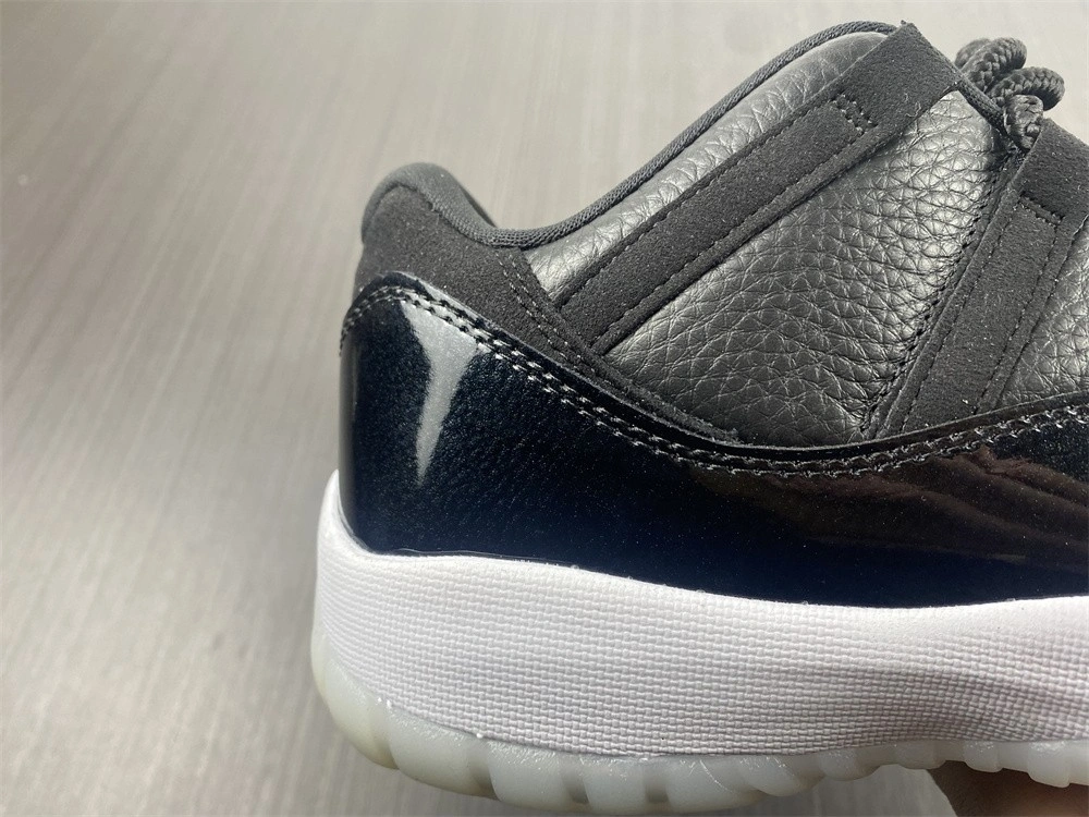 Air Jordan 11 Retro Low 72-10 AV2187- FreshLook 2200