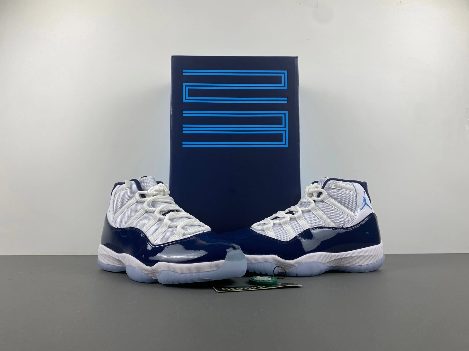 Tailored Air Jordan 11 Retro UNC Win Like 82 378037- 2176