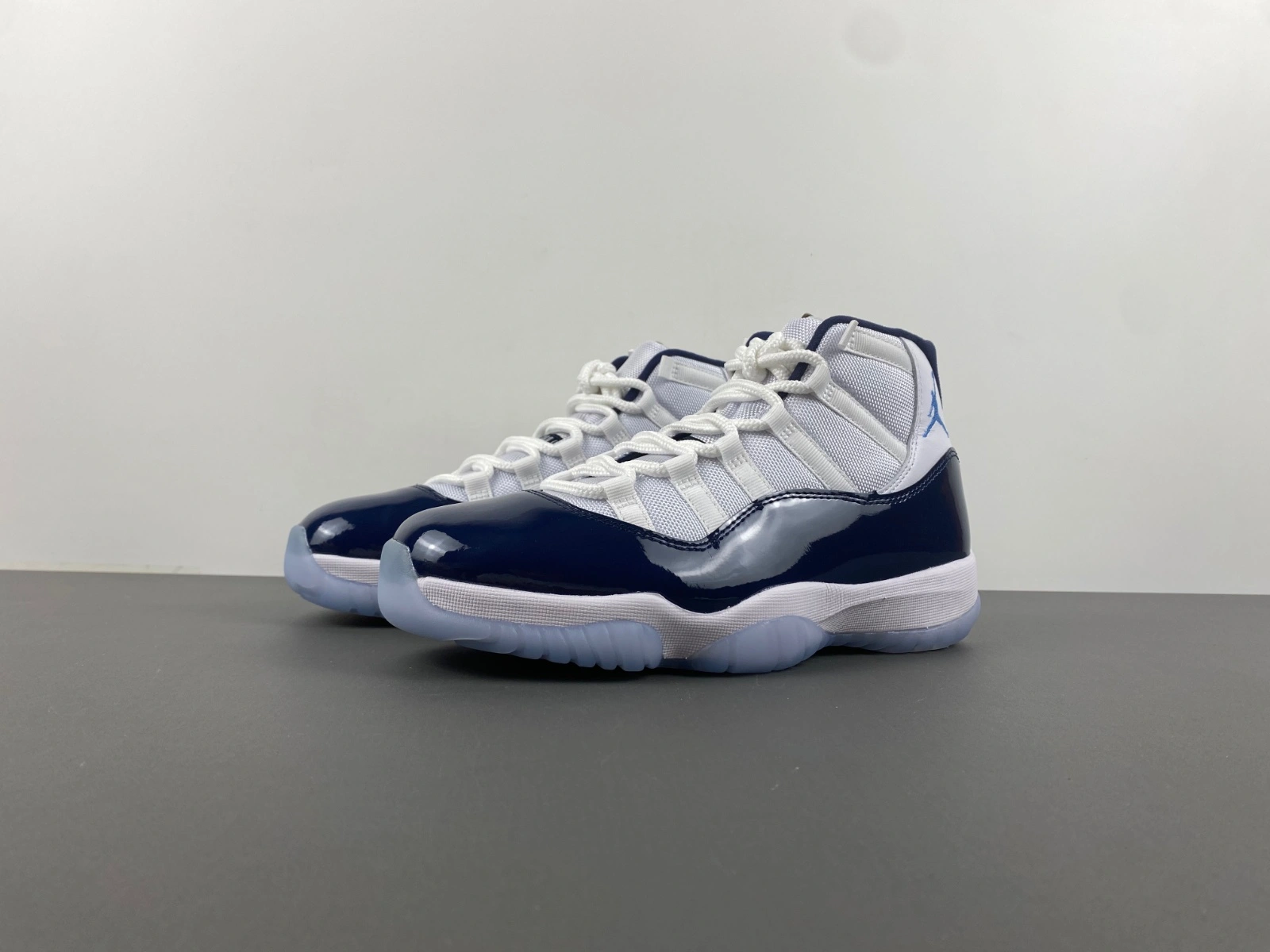 Tailored Air Jordan 11 Retro UNC Win Like 82 378037- 2176