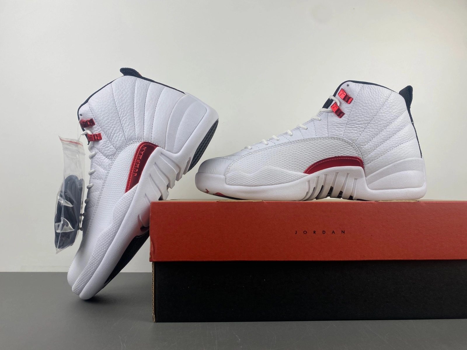 Unique Air Jordan 12 Retro Twist CT8013- 2222