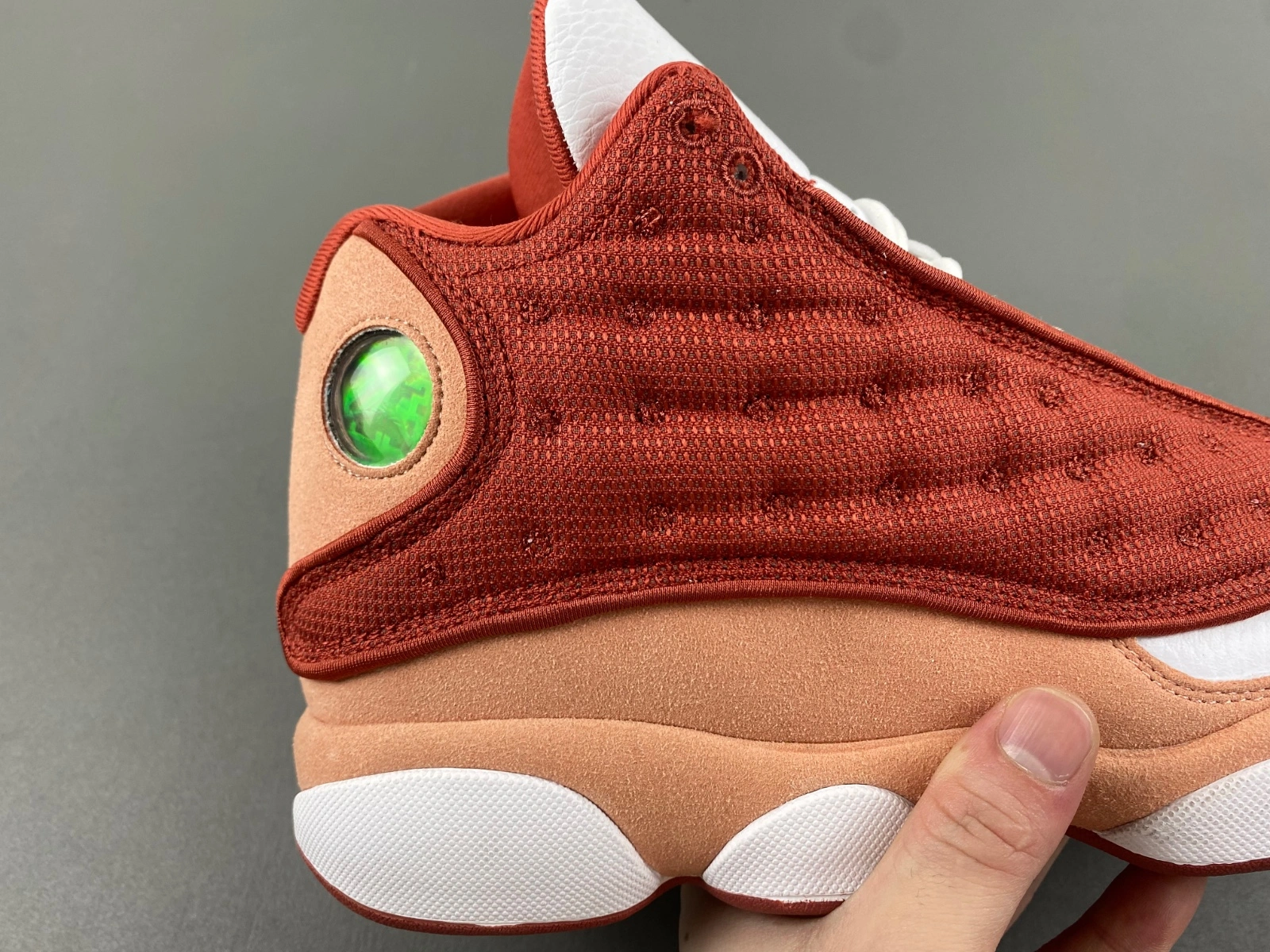 Air Jordan 13 Retro Dune Red DJ5982- UrbanStyle 2267