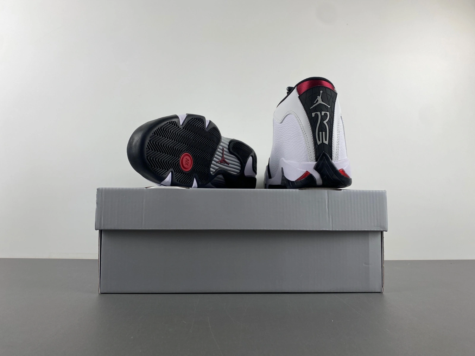 Air Jordan 14 Retro Black Toe 487471- OnTrend 2304