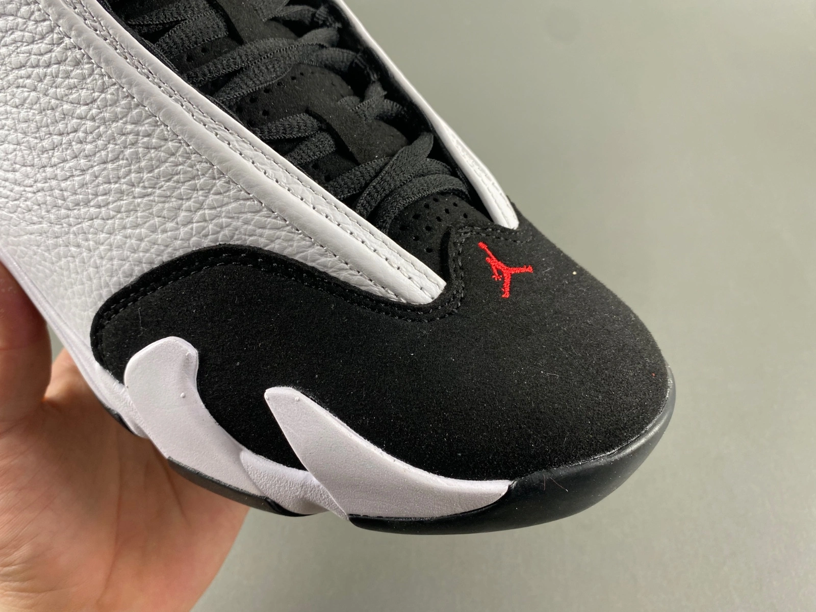Air Jordan 14 Retro Black Toe 487471- OnTrend 2304