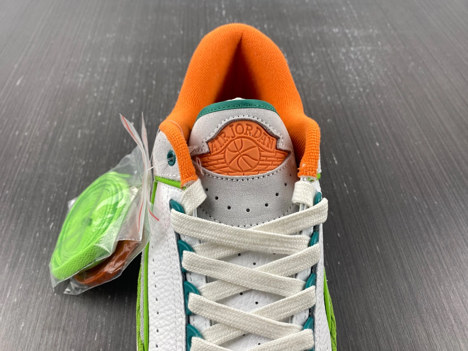 Contemporary Air Jordan 2 Retro Low TITAN DV6206- 1800