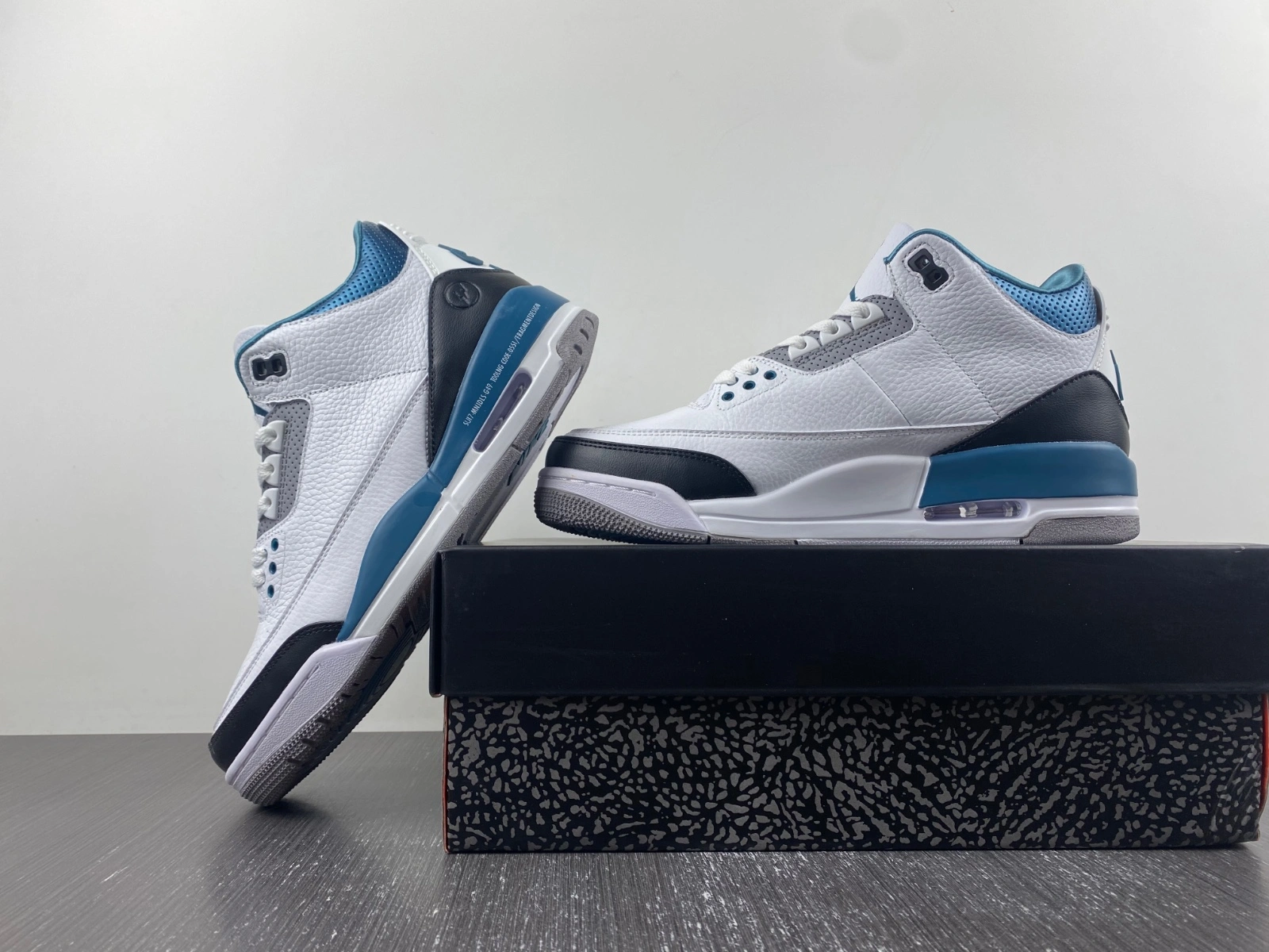 Air Jordan 3 Fragment 136064- EasyMatch 1832