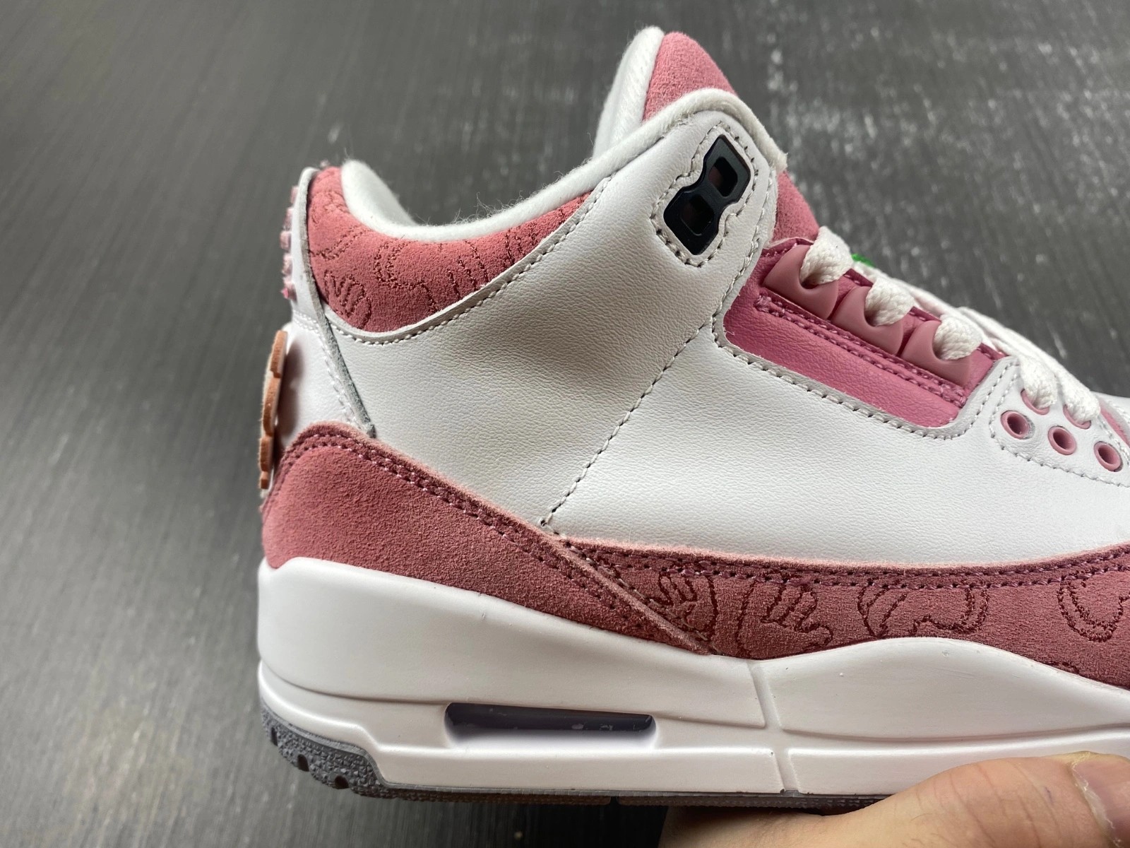 Air Jordan 3 KAWS Pink Sustainable 1841