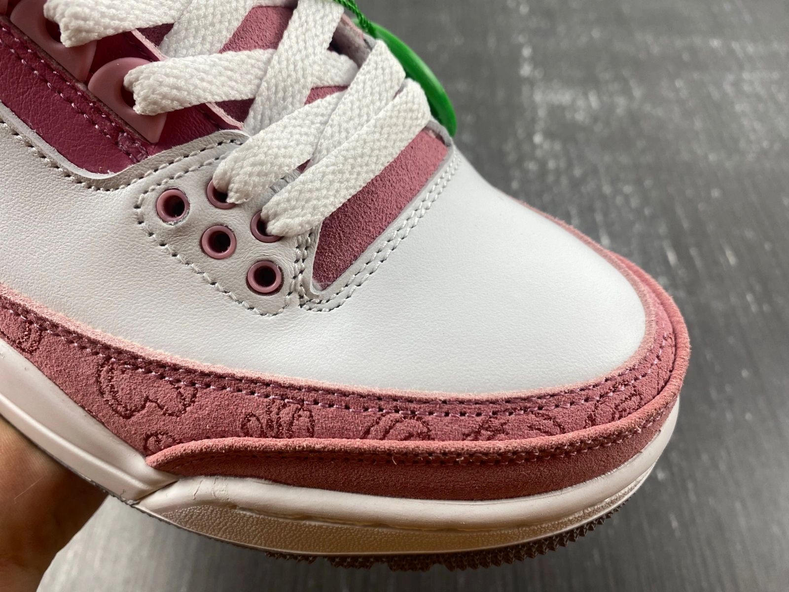 Air Jordan 3 KAWS Pink Sustainable 1841